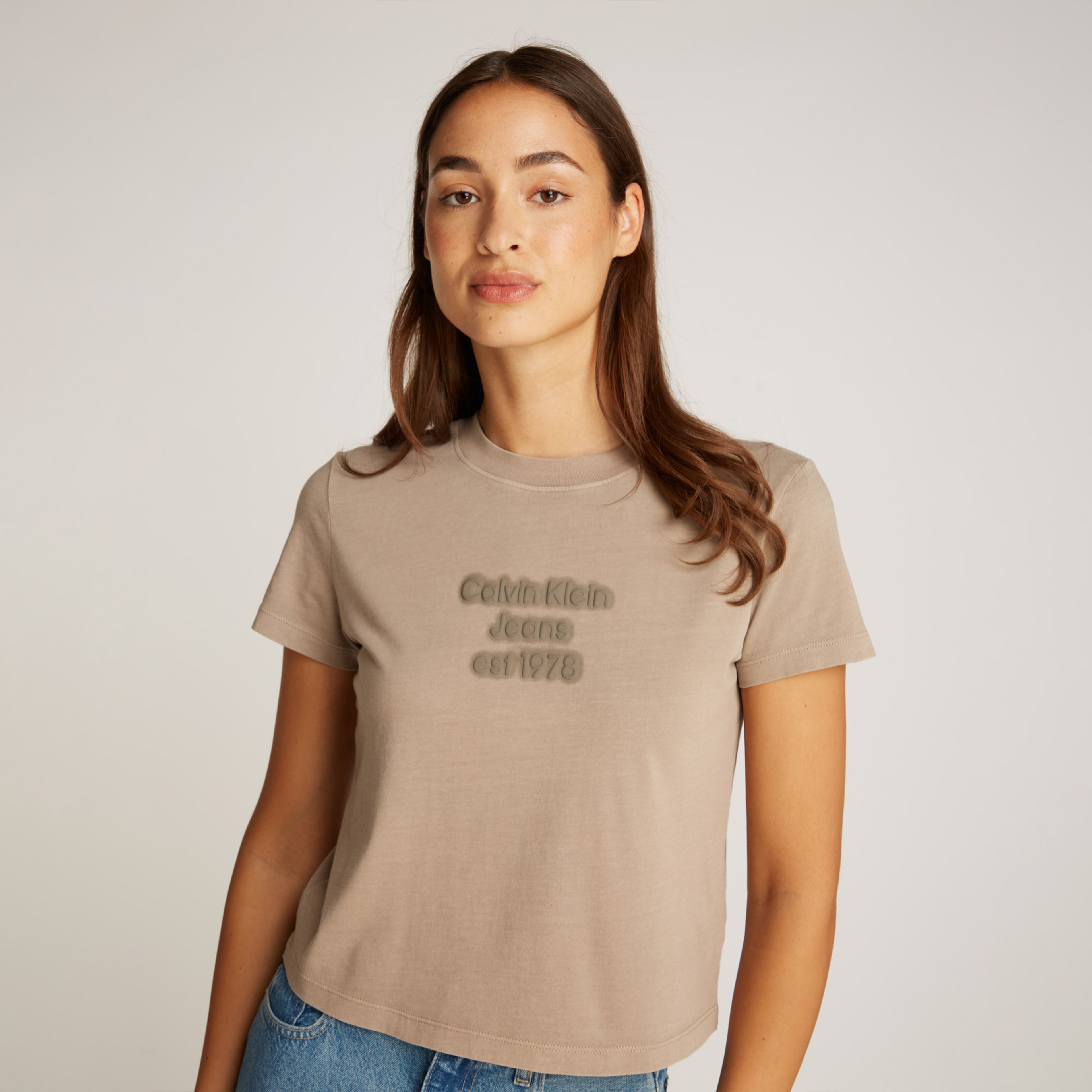 Calvin Klein Kadın Gri T-Shirt