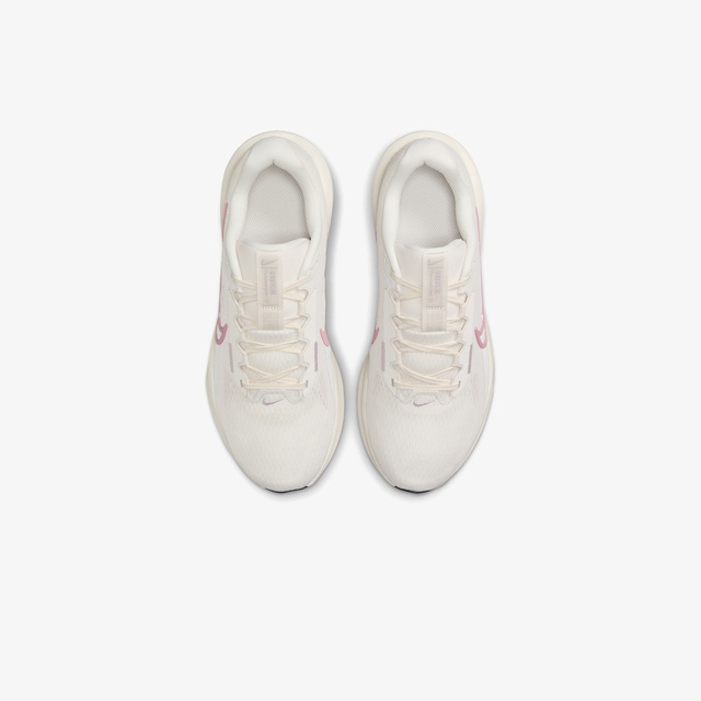 Nike Beyaz Nike Downshifter Koşu Ayakkabısı 13