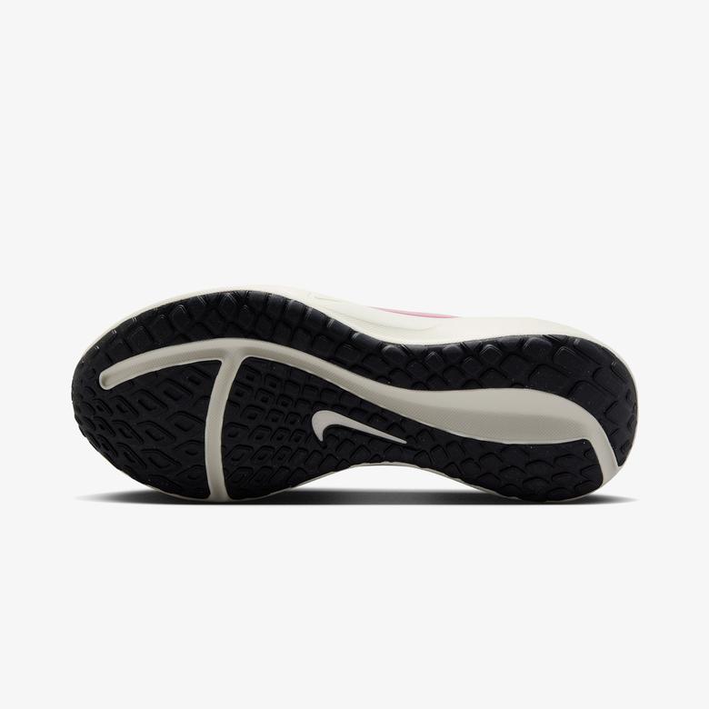 Nike Downshifter 13 Kadın Beyaz Koşu Ayakkabısı