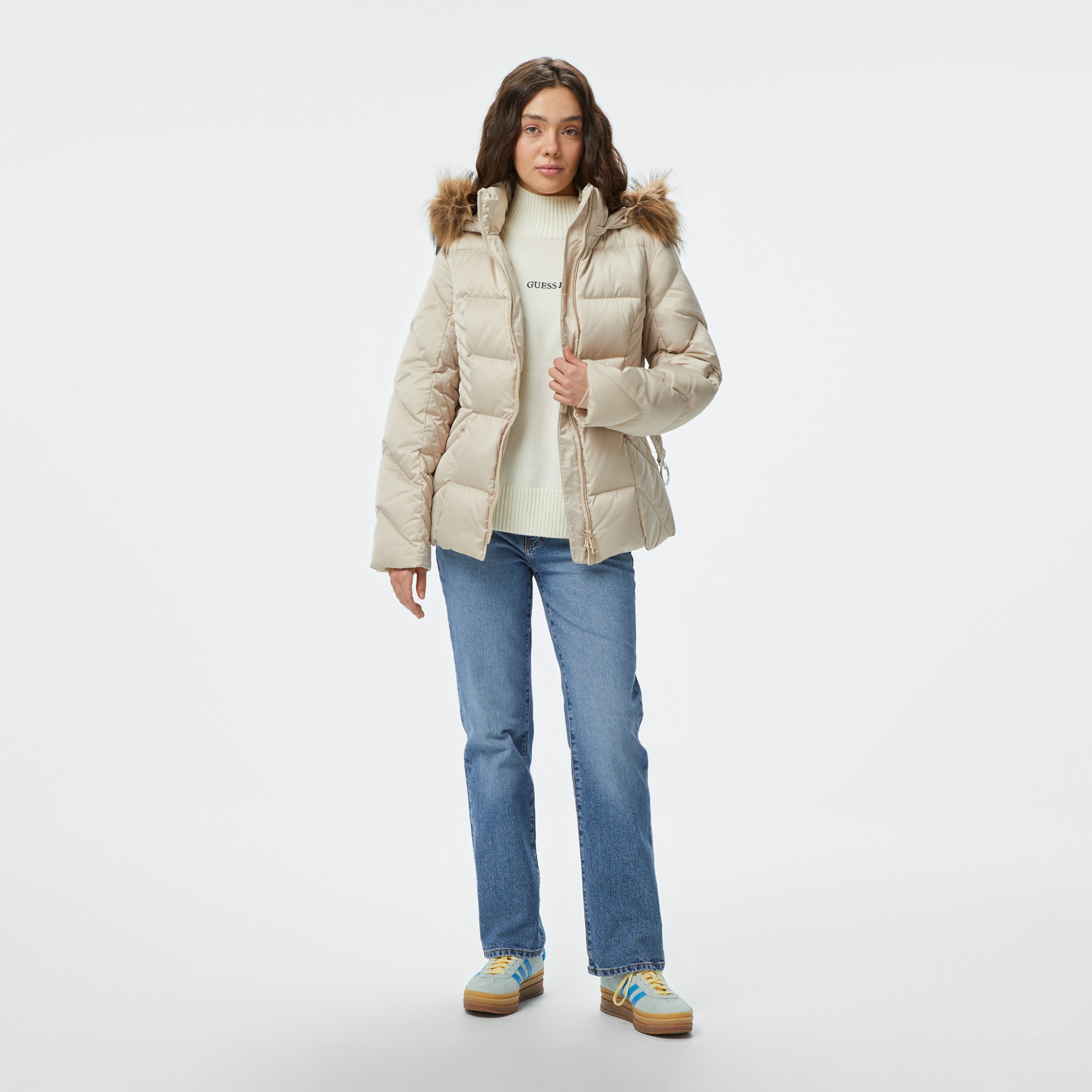 Guess Kadın Krem Mont