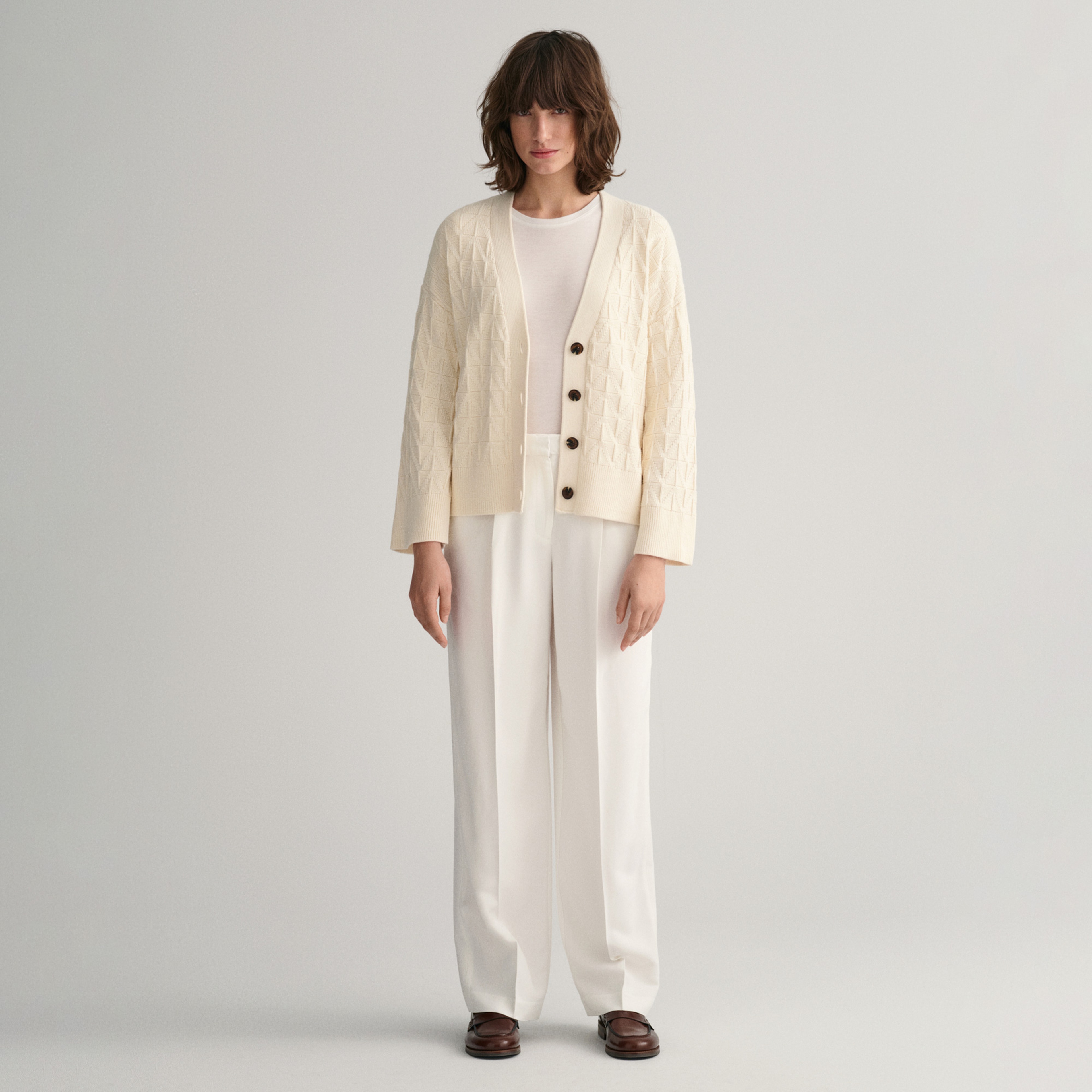GANT Kadın Krem Relaxed Fit Klasik Yaka Hırka