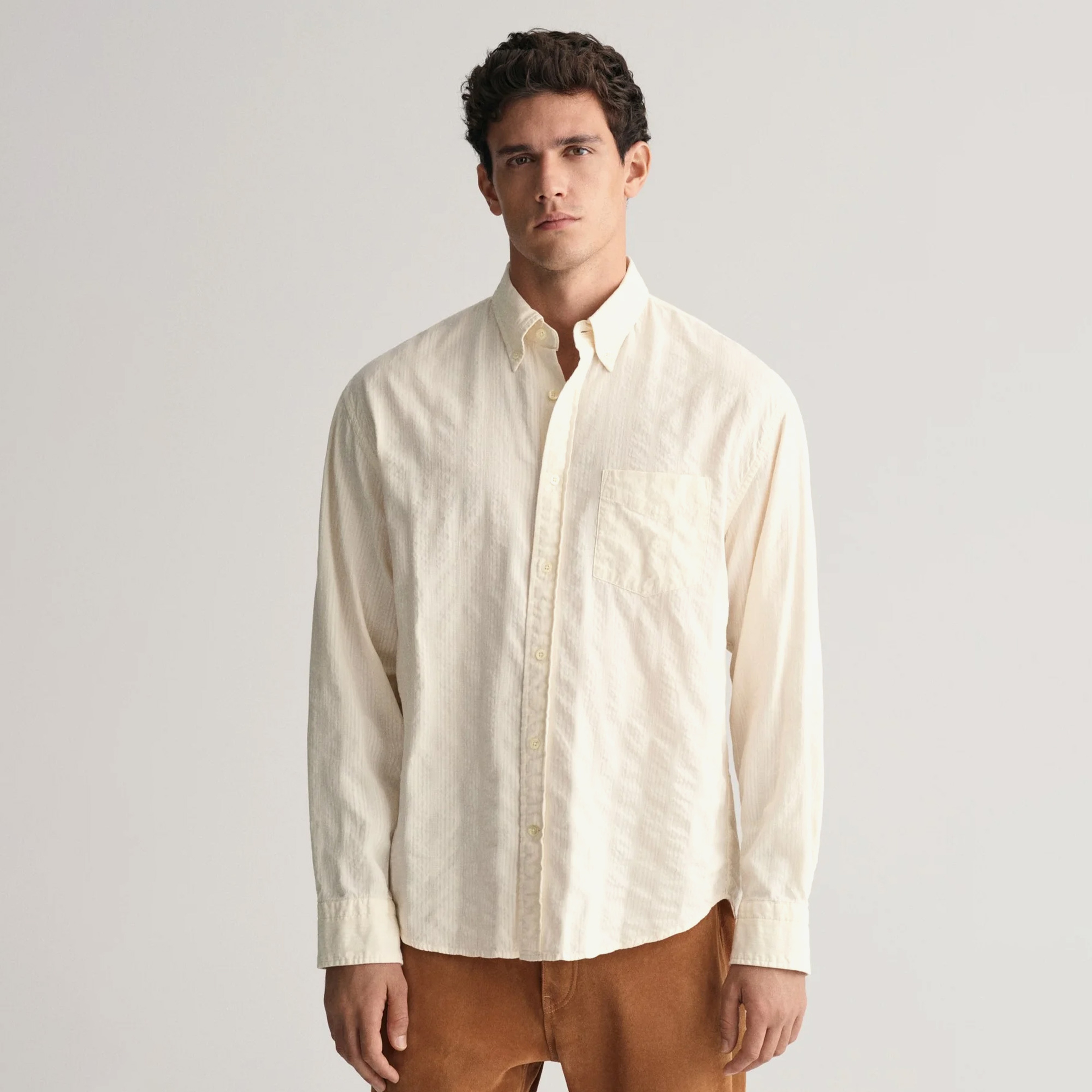 GANT Erkek Bej Relaxed Fit Düğmeli Yaka Çizgili Gömlek