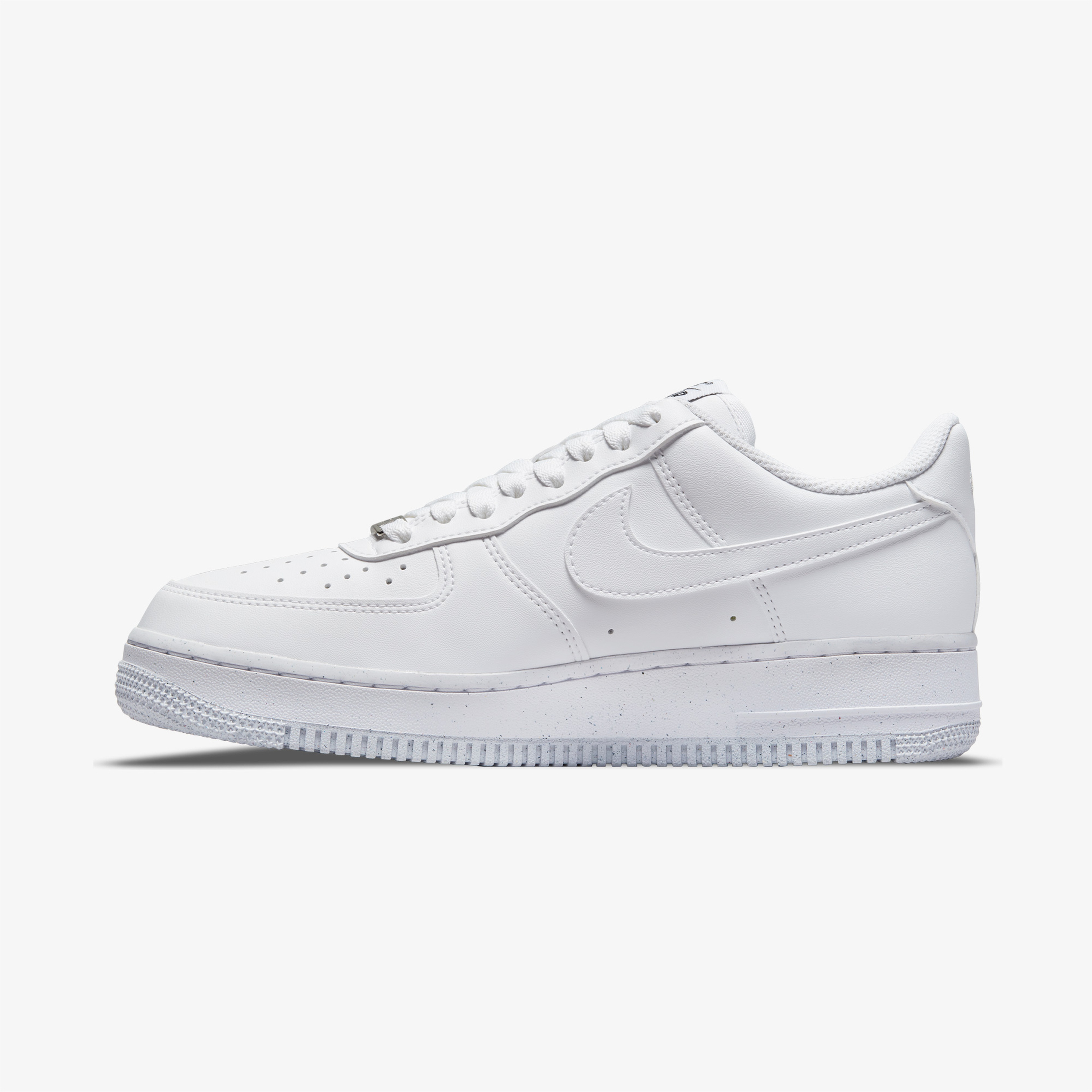 Nike Air Force 1 07 Next Nature Kadın Beyaz Sneaker