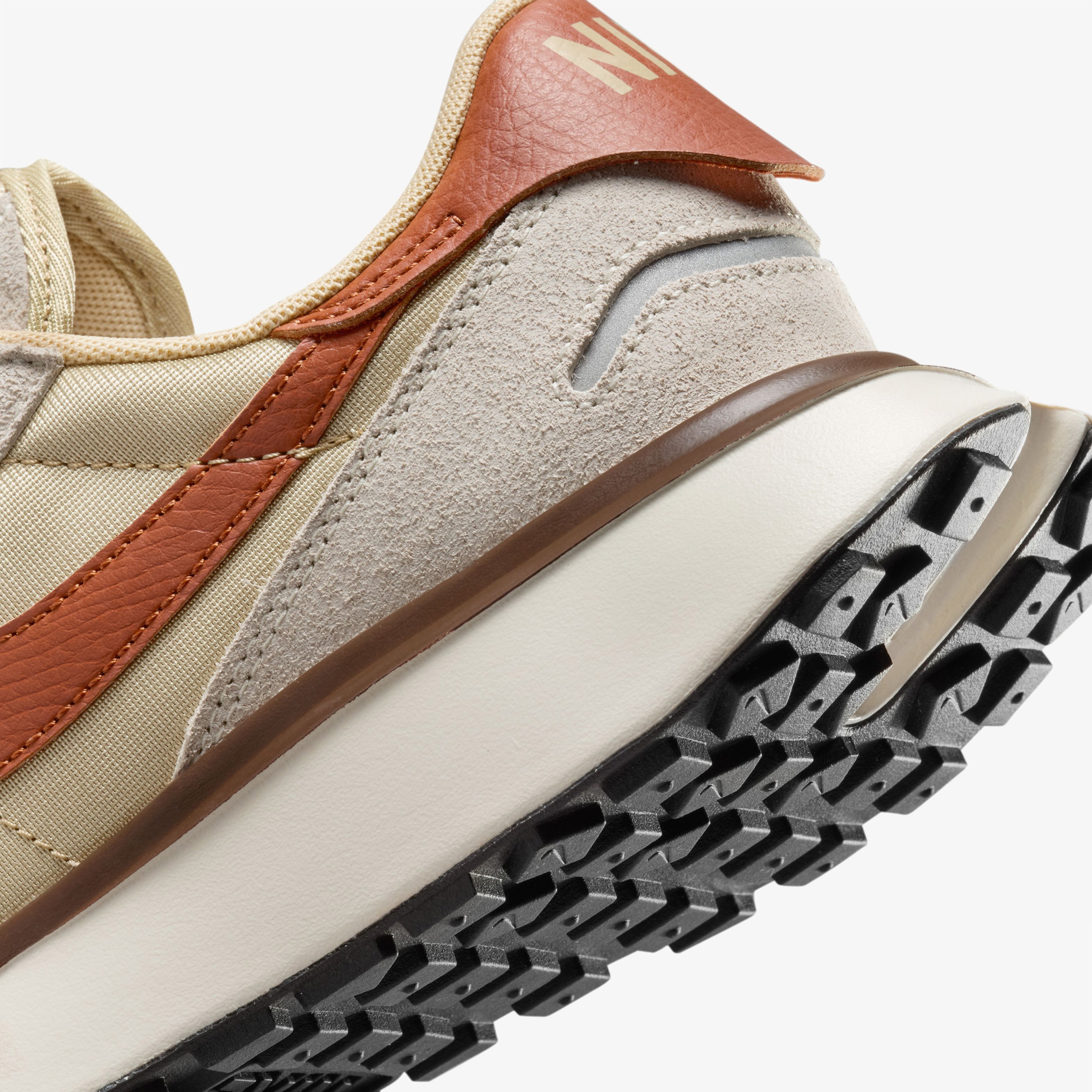 Nike Phoenix Waffle Kadın Sarı Sneaker