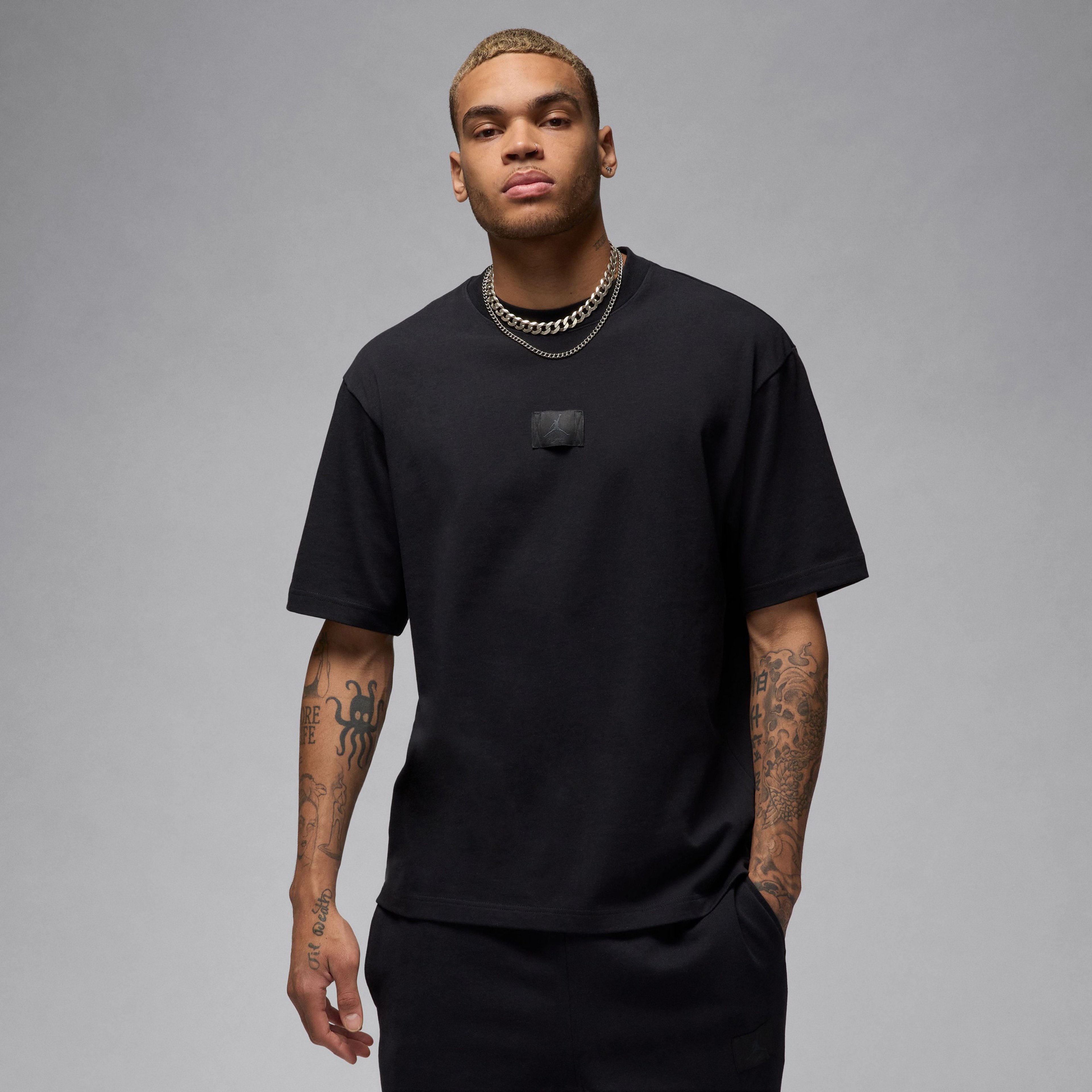 Jordan Flight Essentials Erkek Siyah T-Shirt