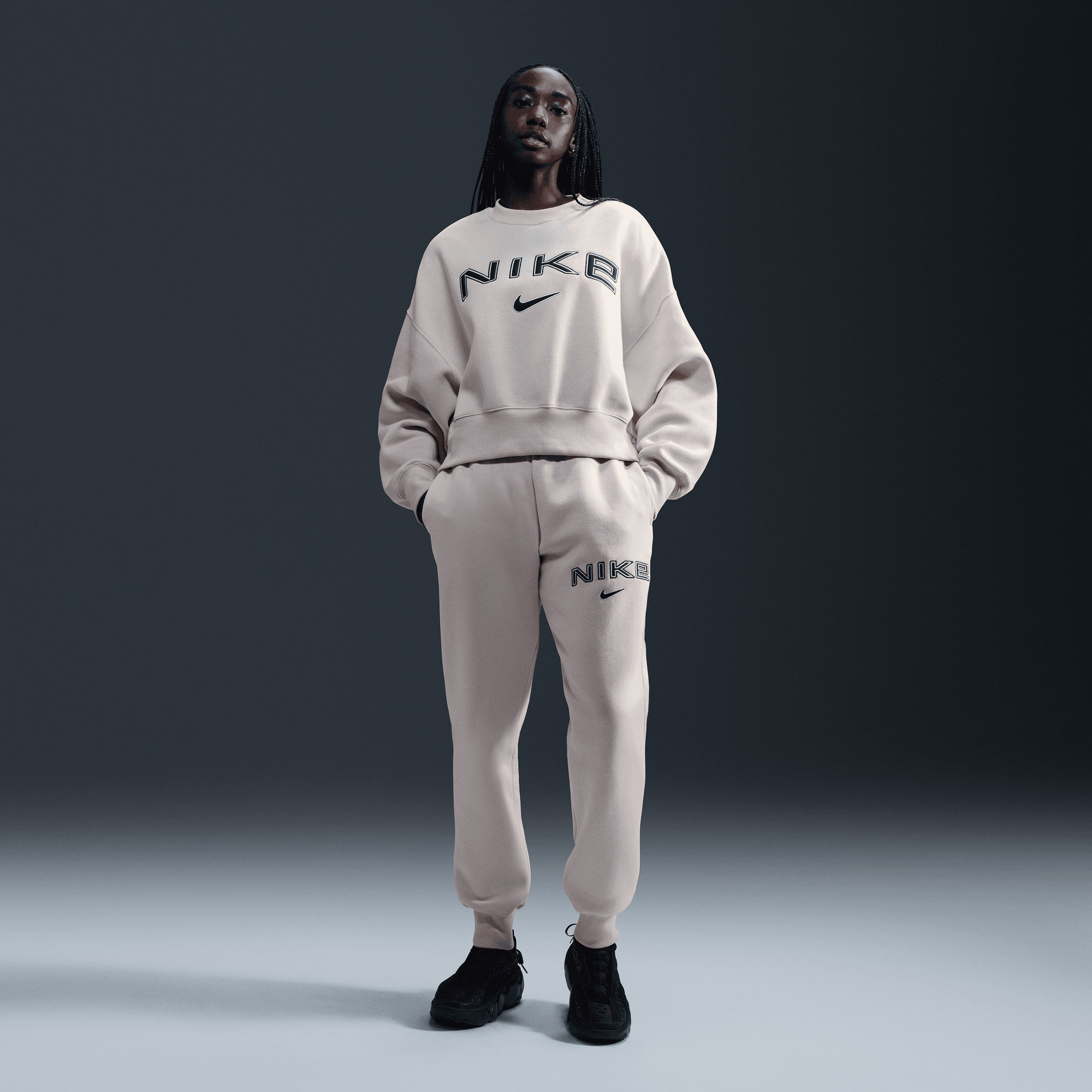 Nike Sportswear Phoenix Fleece Kadın Beyaz Sweatshirt