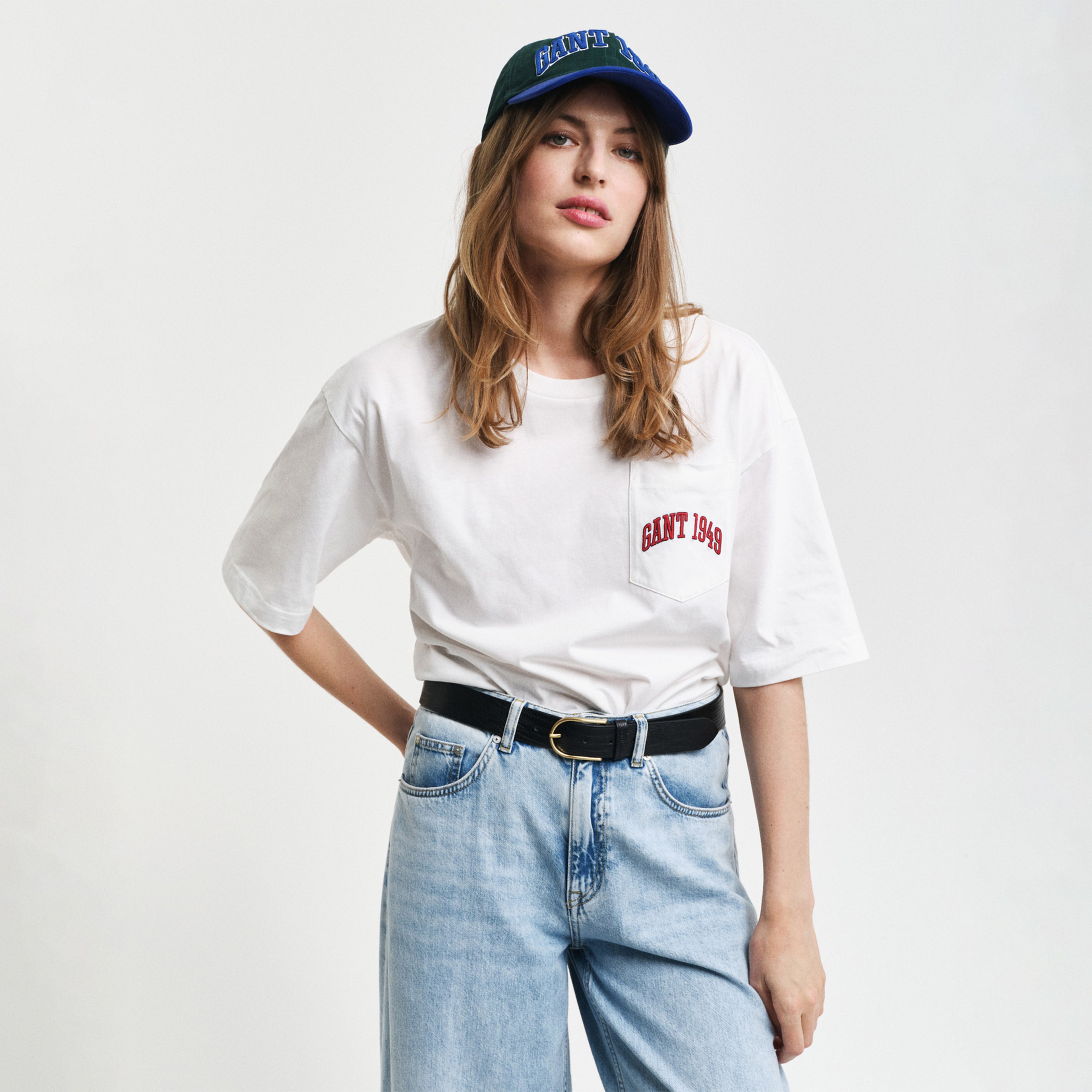 GANT Erkek Krem Relaxed Fit Bisiklet Yaka Logolu T-Shirt