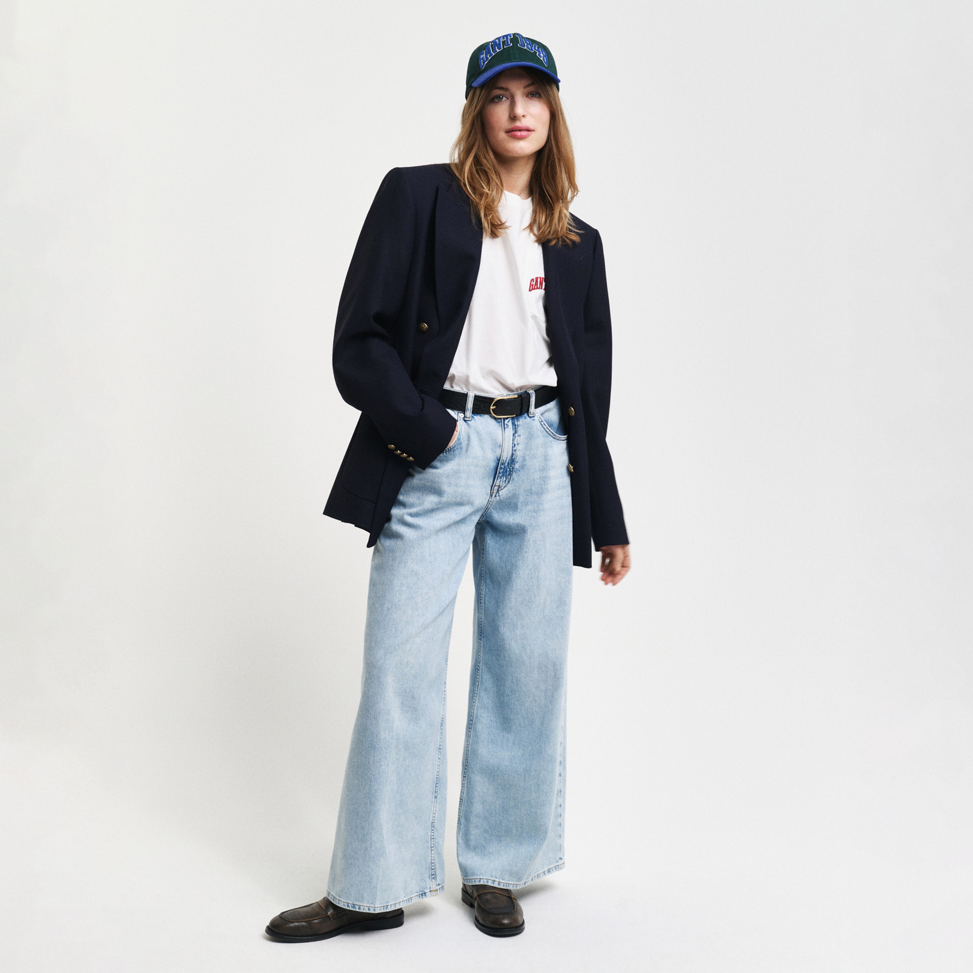 GANT Erkek Krem Relaxed Fit Bisiklet Yaka Logolu T-Shirt