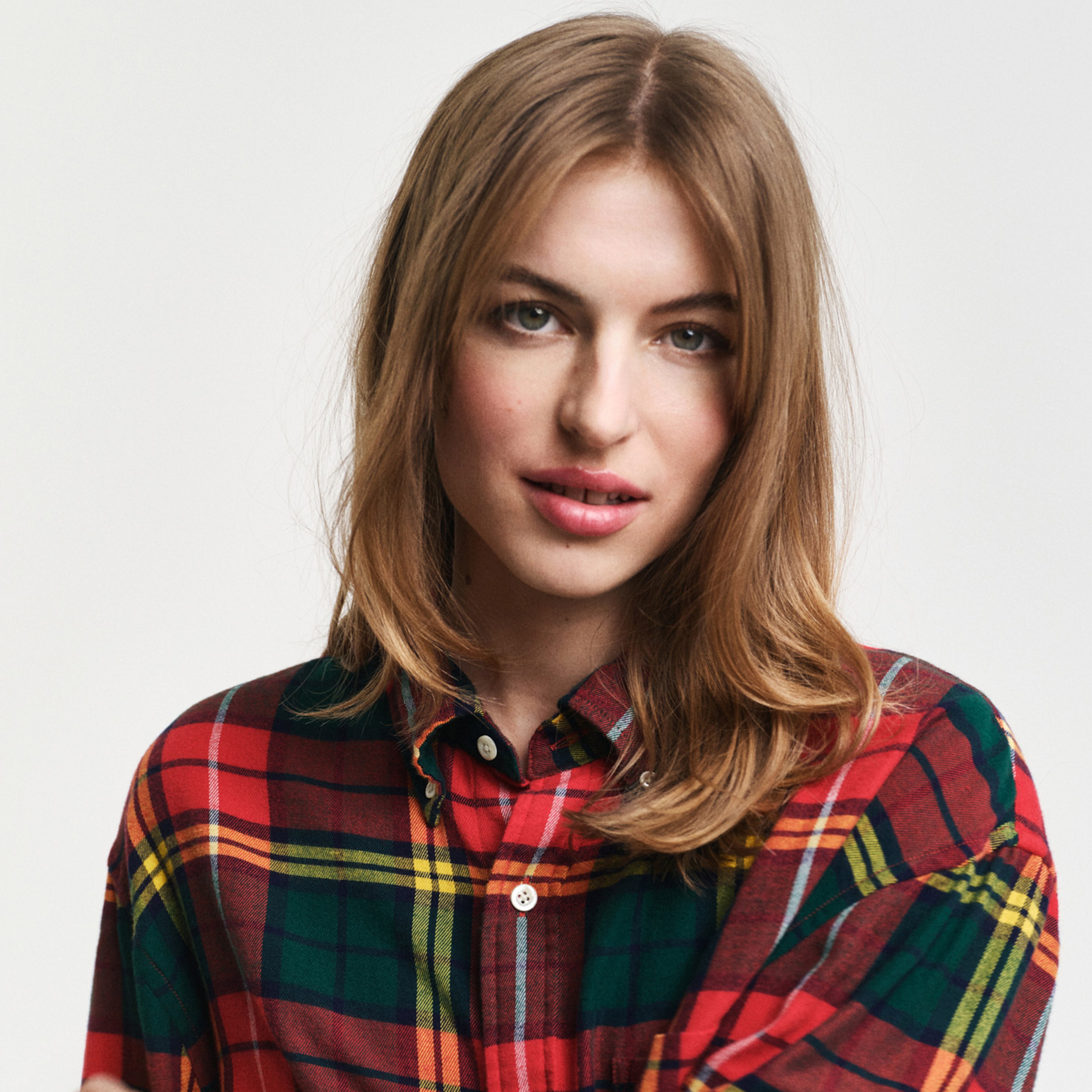 GANT Erkek Kırmızı Regular Fit Düğmeli Yaka Kareli Gömlek