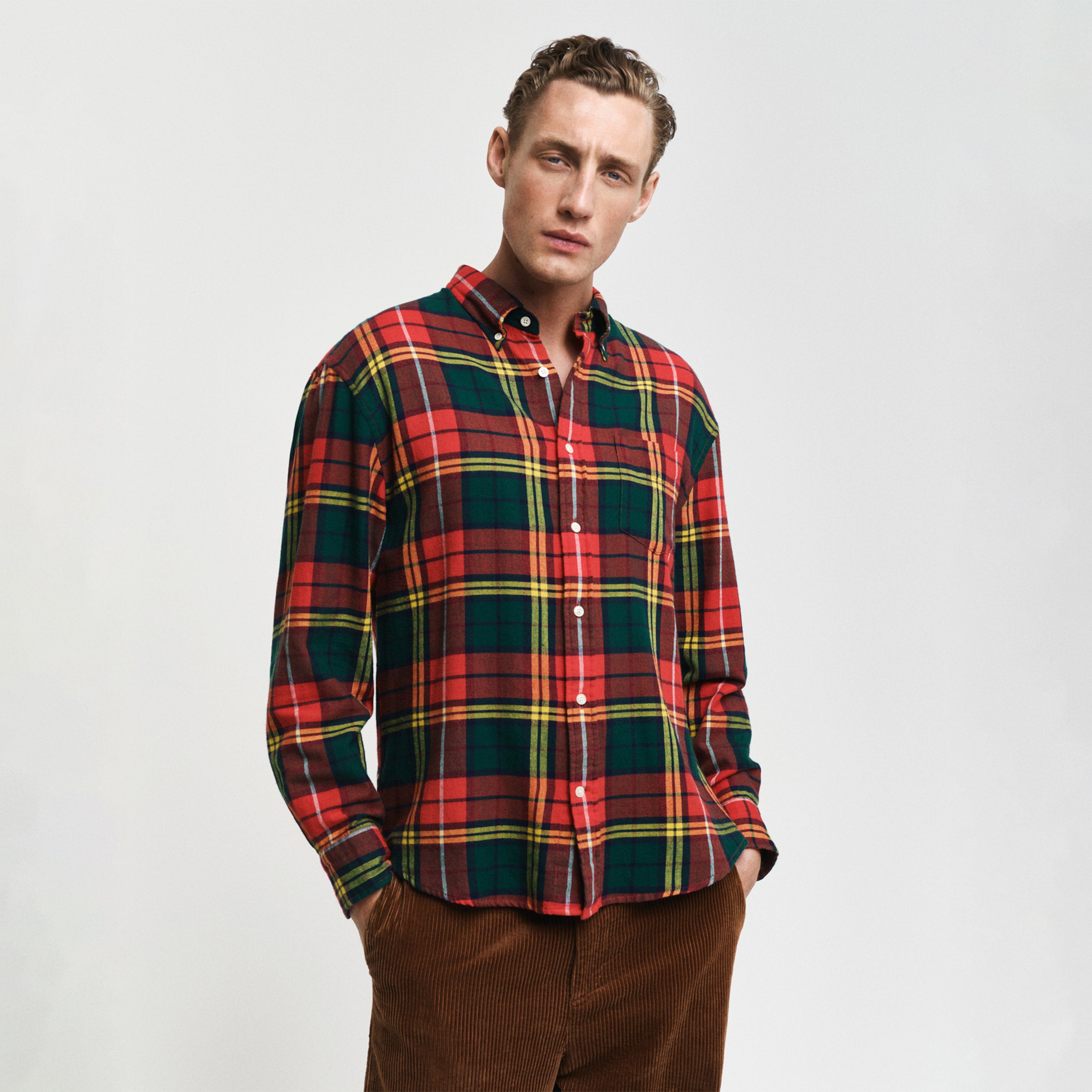 GANT Erkek Kırmızı Regular Fit Düğmeli Yaka Kareli Gömlek