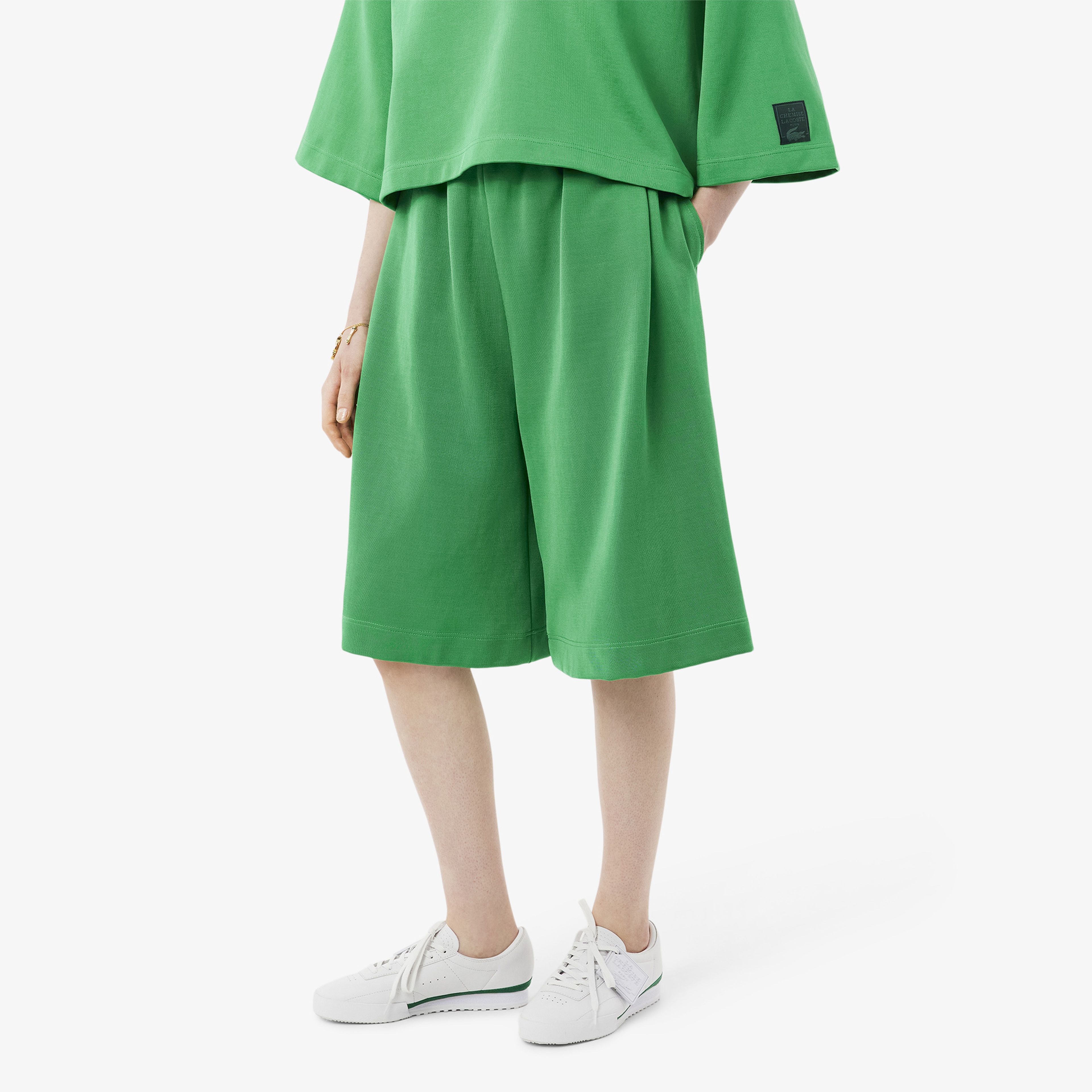 SS25 RUNWAY Kadın Oversize Fit Saten Yeşil Bermuda Şort