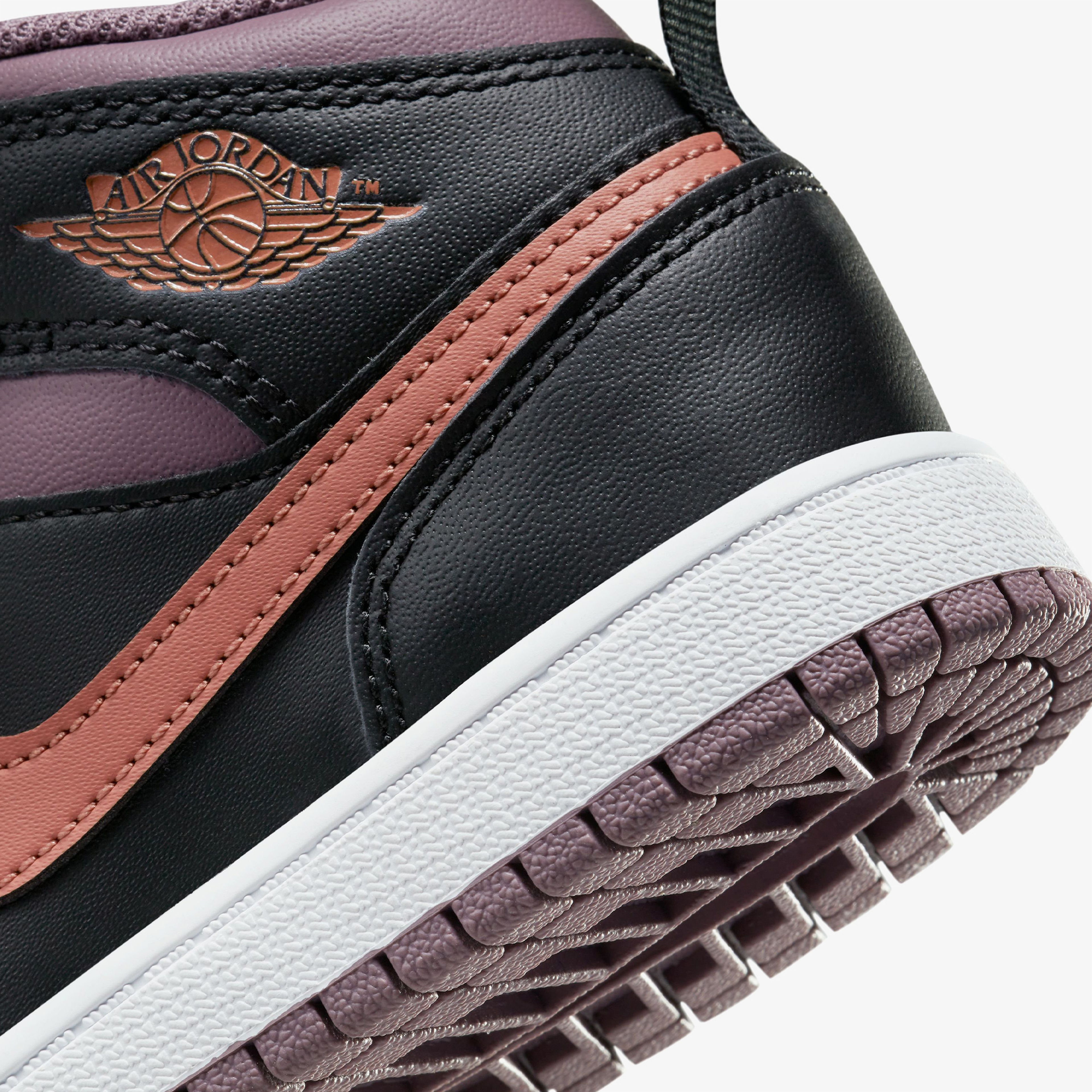 Jordan 1 Mid SE Çocuk Siyah Spor Ayakkabı
