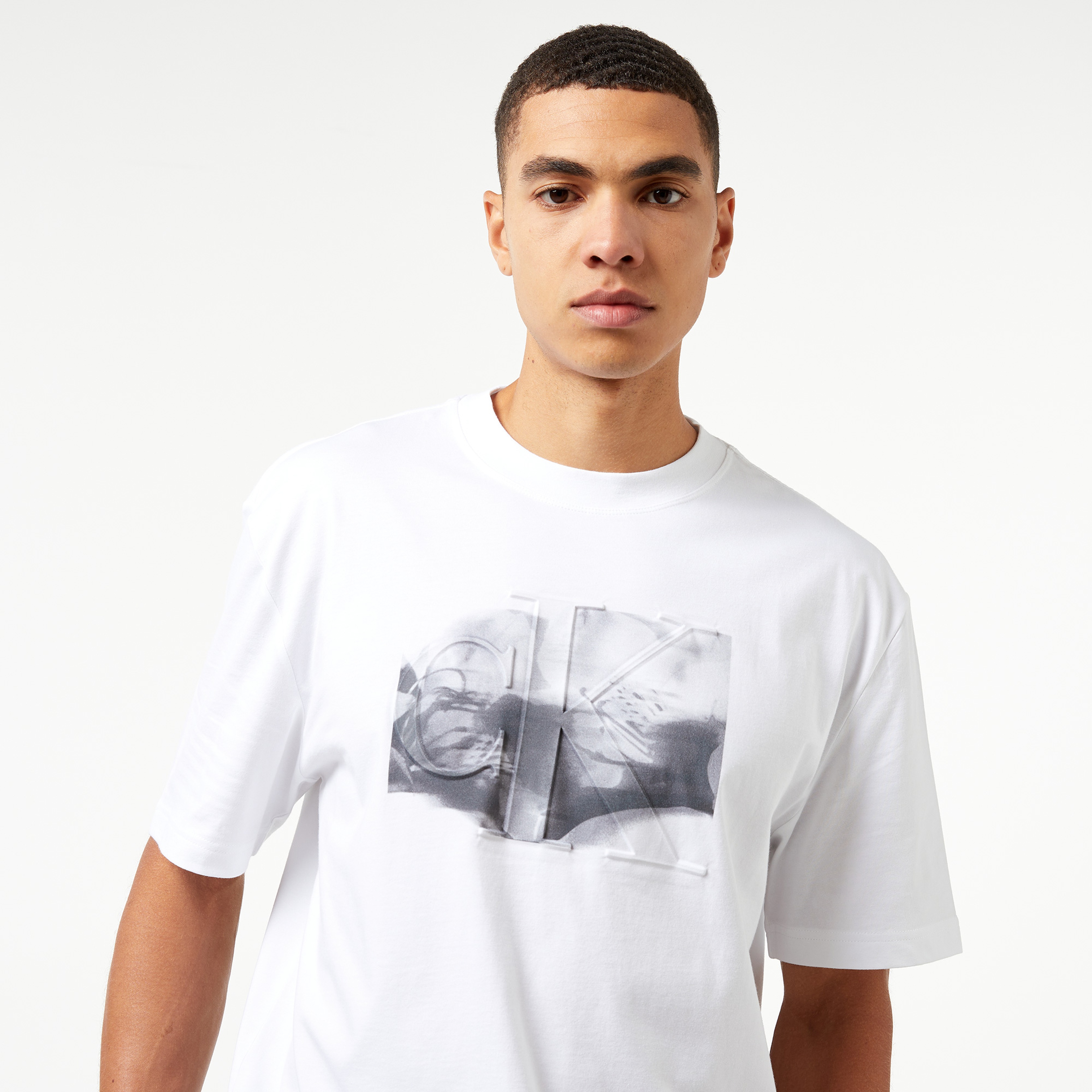 Calvin Klein Jeans Embossed Euphoric Floral Erkek Beyaz T-Shirt