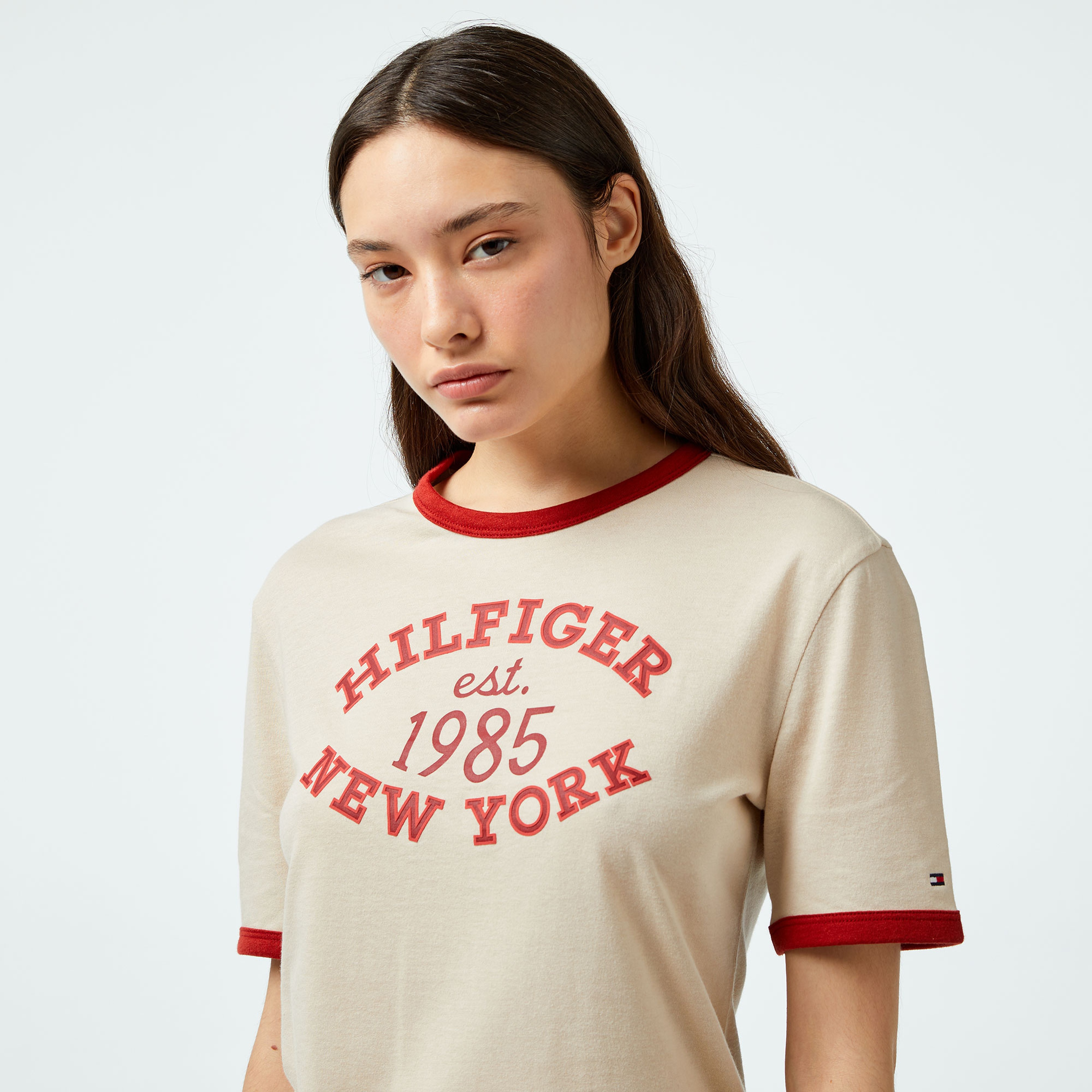 Tommy Hilfiger Varsity Ringer Kadın Bej T-Shirt