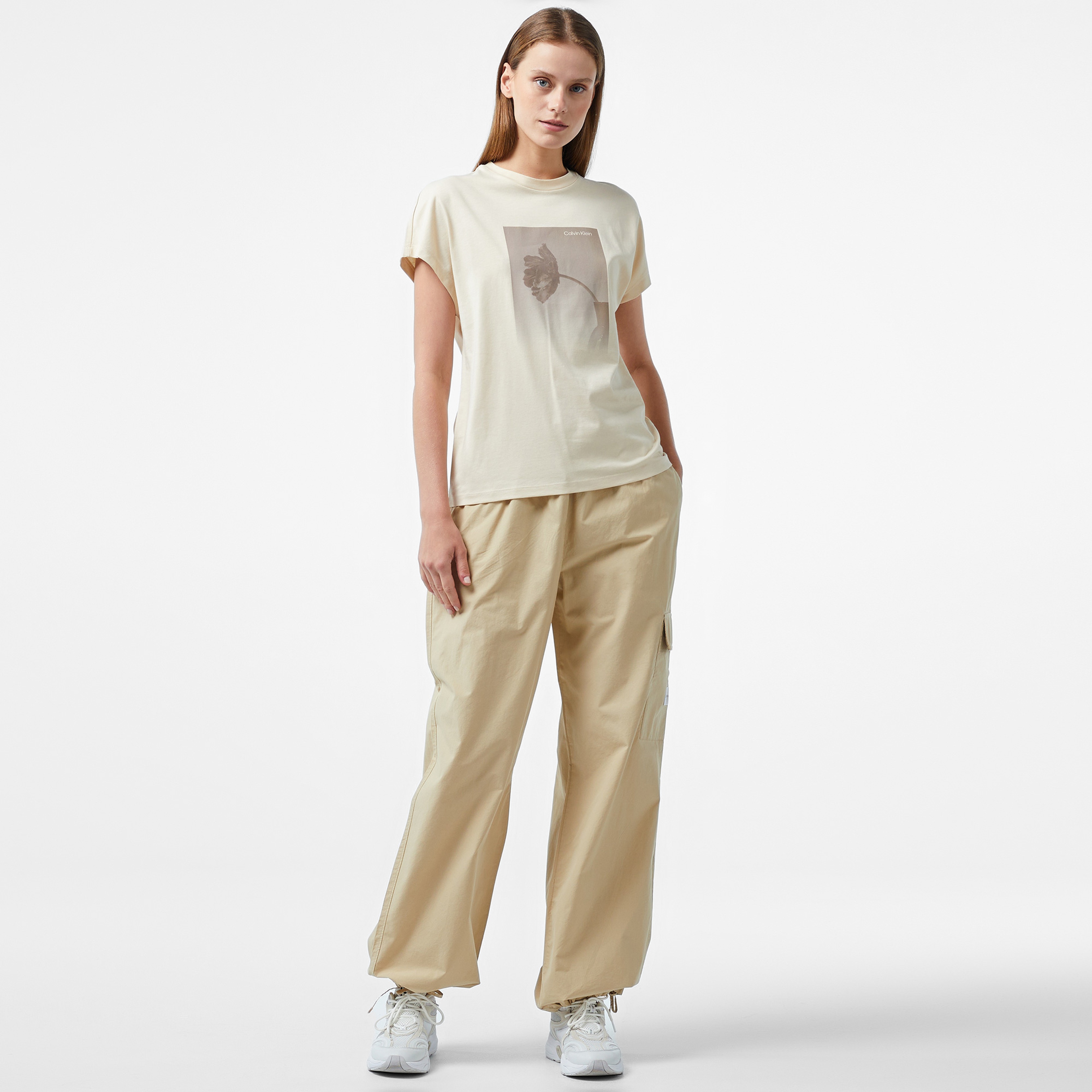 Calvin Klein Modern Floral Regular Kadın Gri T-Shirt