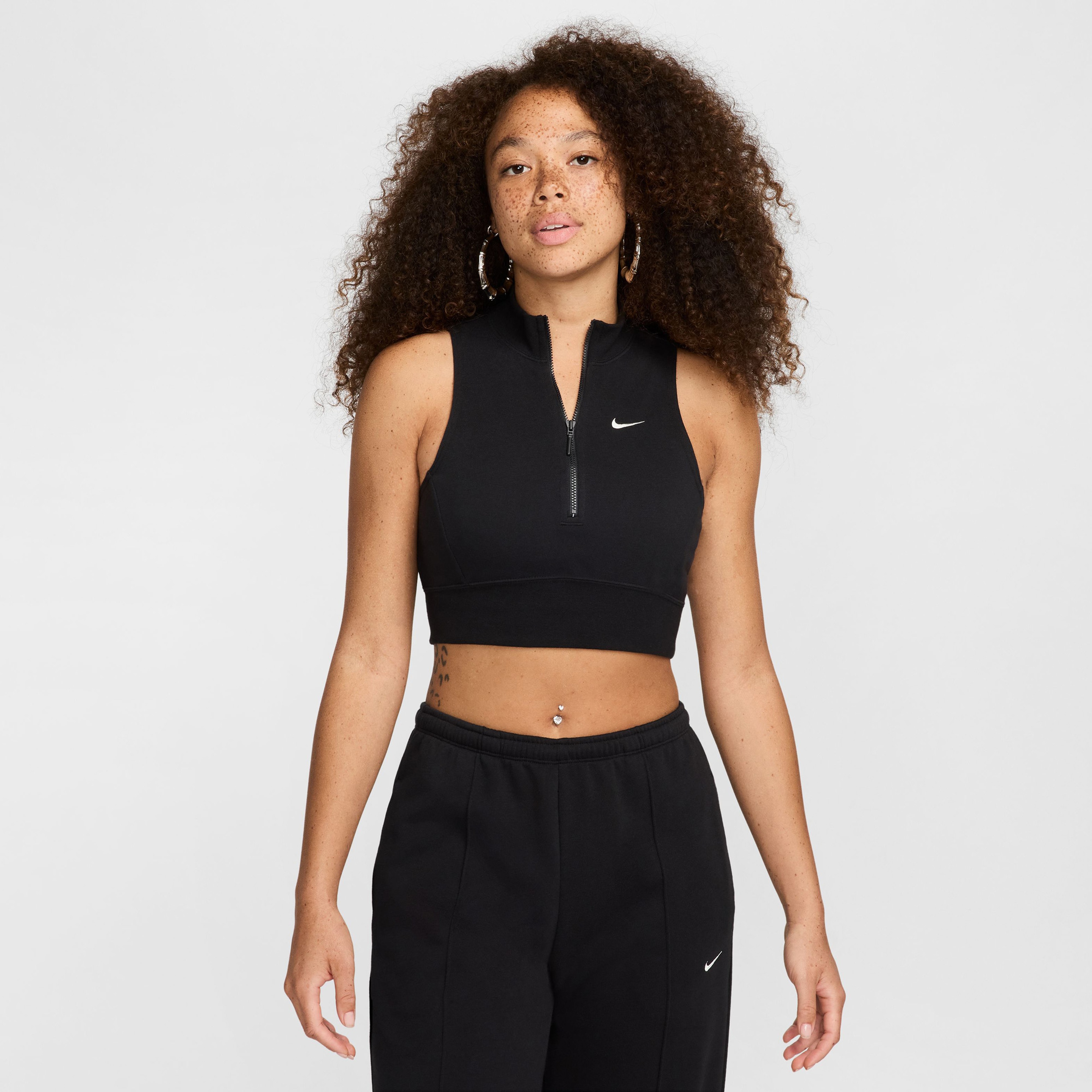 Nike Sportswear Chill Terry Kadın Siyah Kolsuz T-Shirt