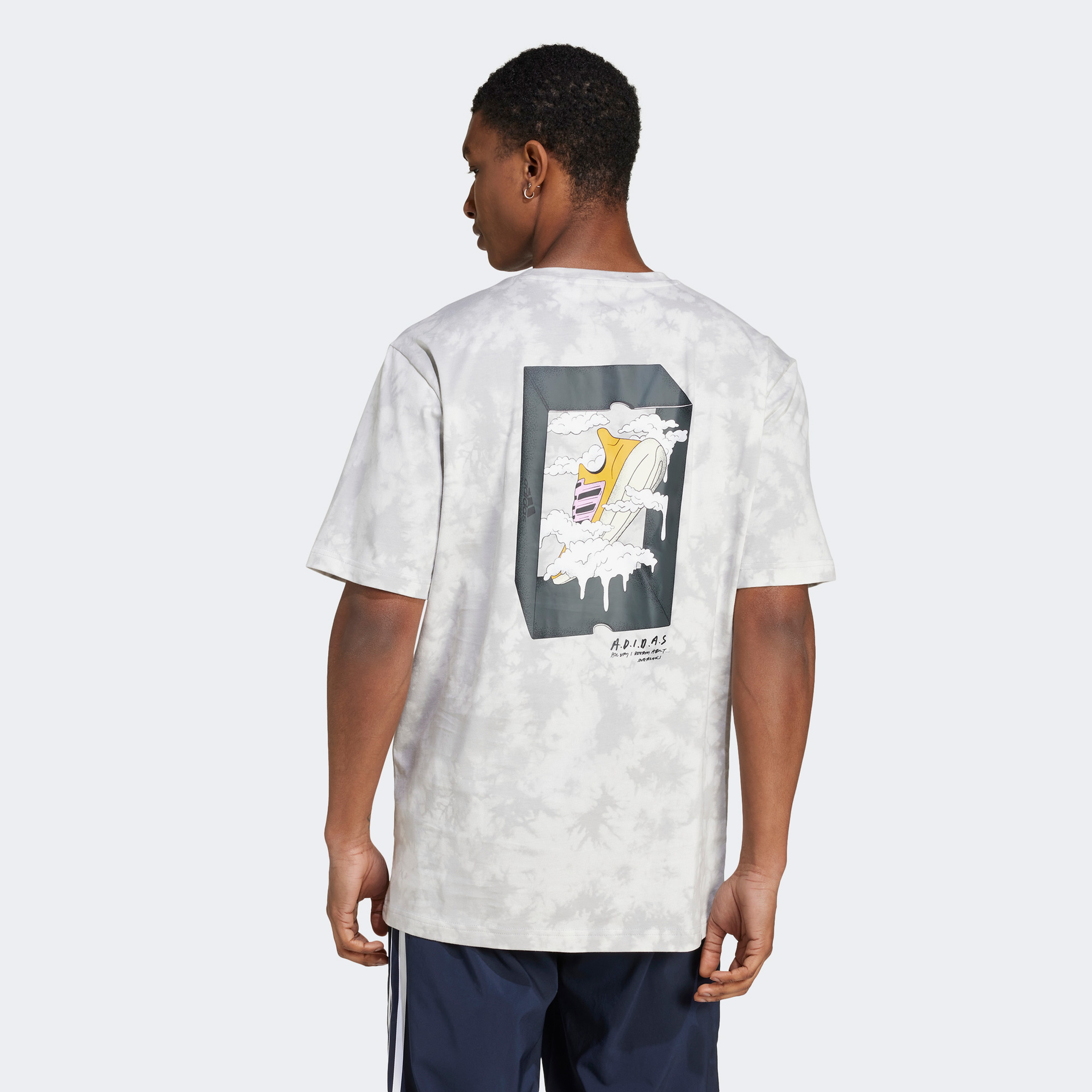 adidas All Day I Dream About Graphic Erkek Beyaz T-Shirt