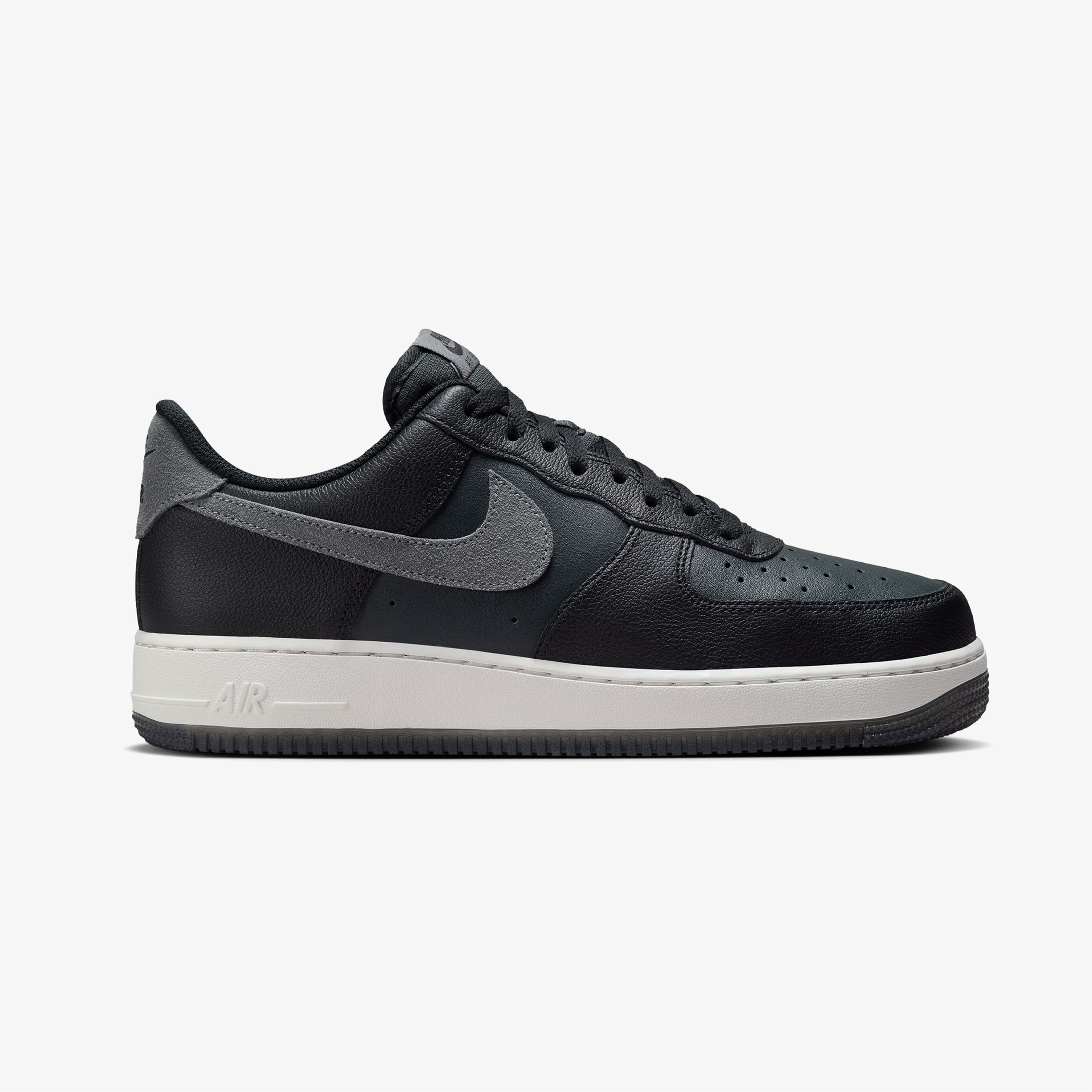 Nike Air Force 1 '07 LV8 Erkek Gri/Siyah Sneaker