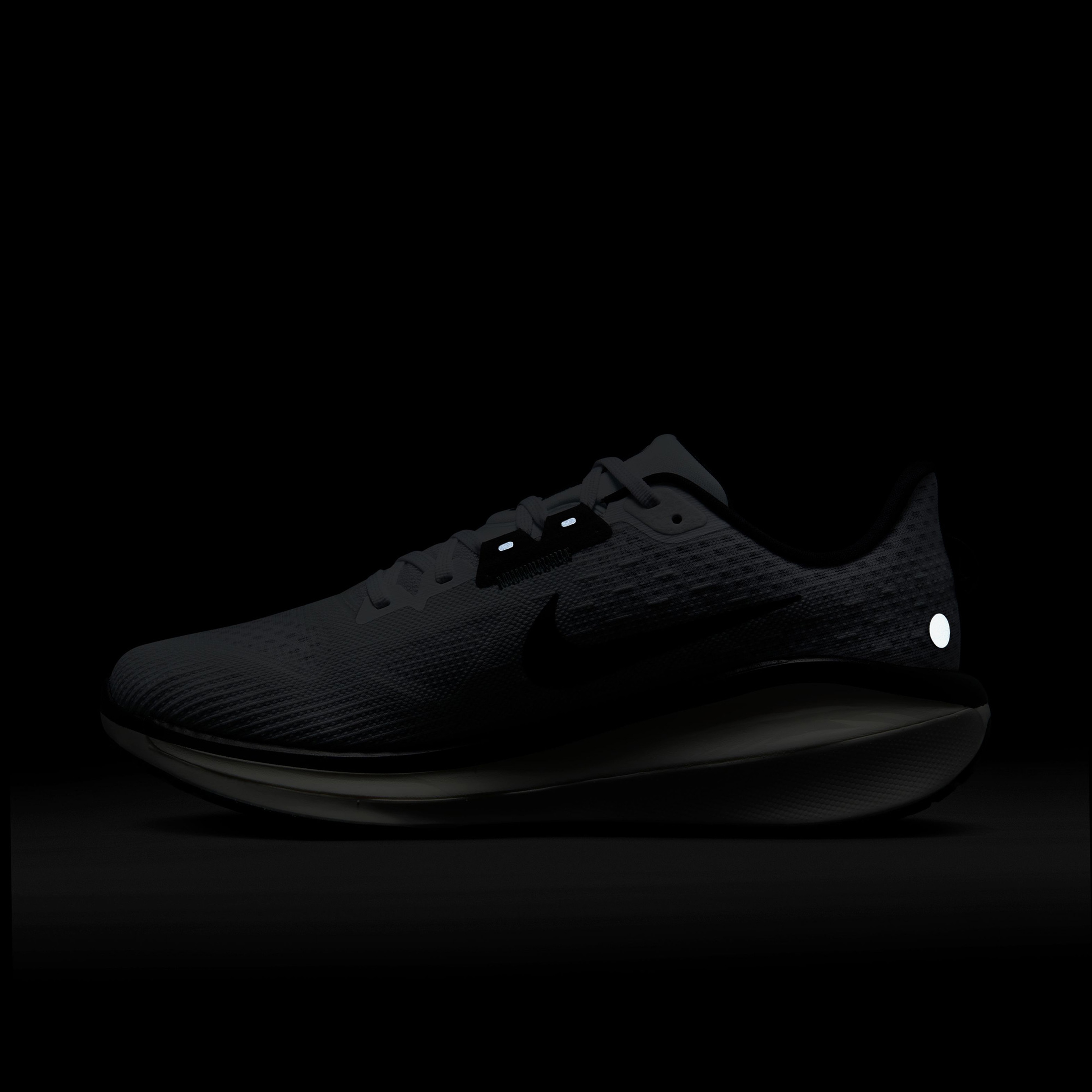 Nike Vomero 17 Erkek Beyaz Koşu Ayakkabısı