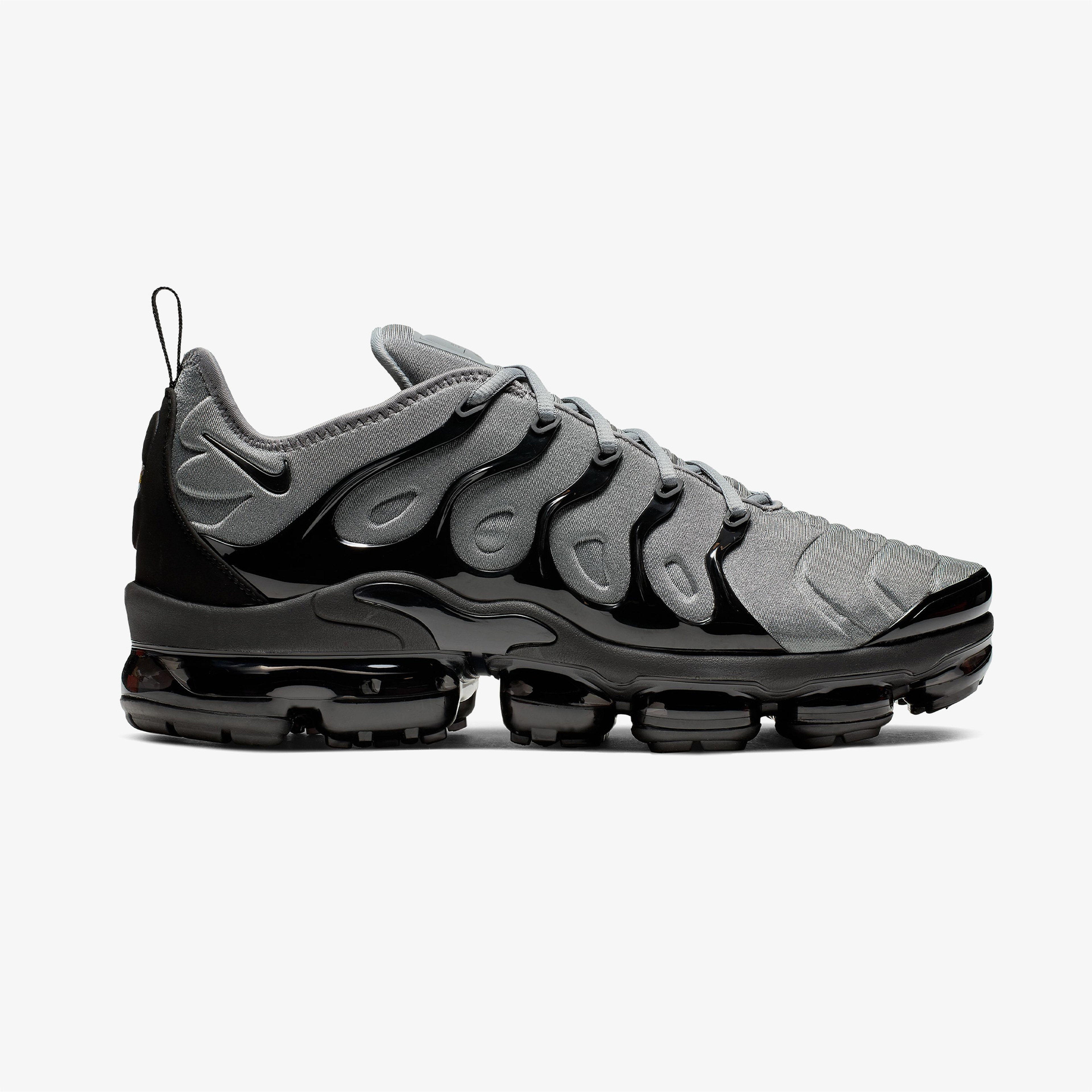 Nike Air VaporMax Plus Erkek Gri Spor Ayakkabı