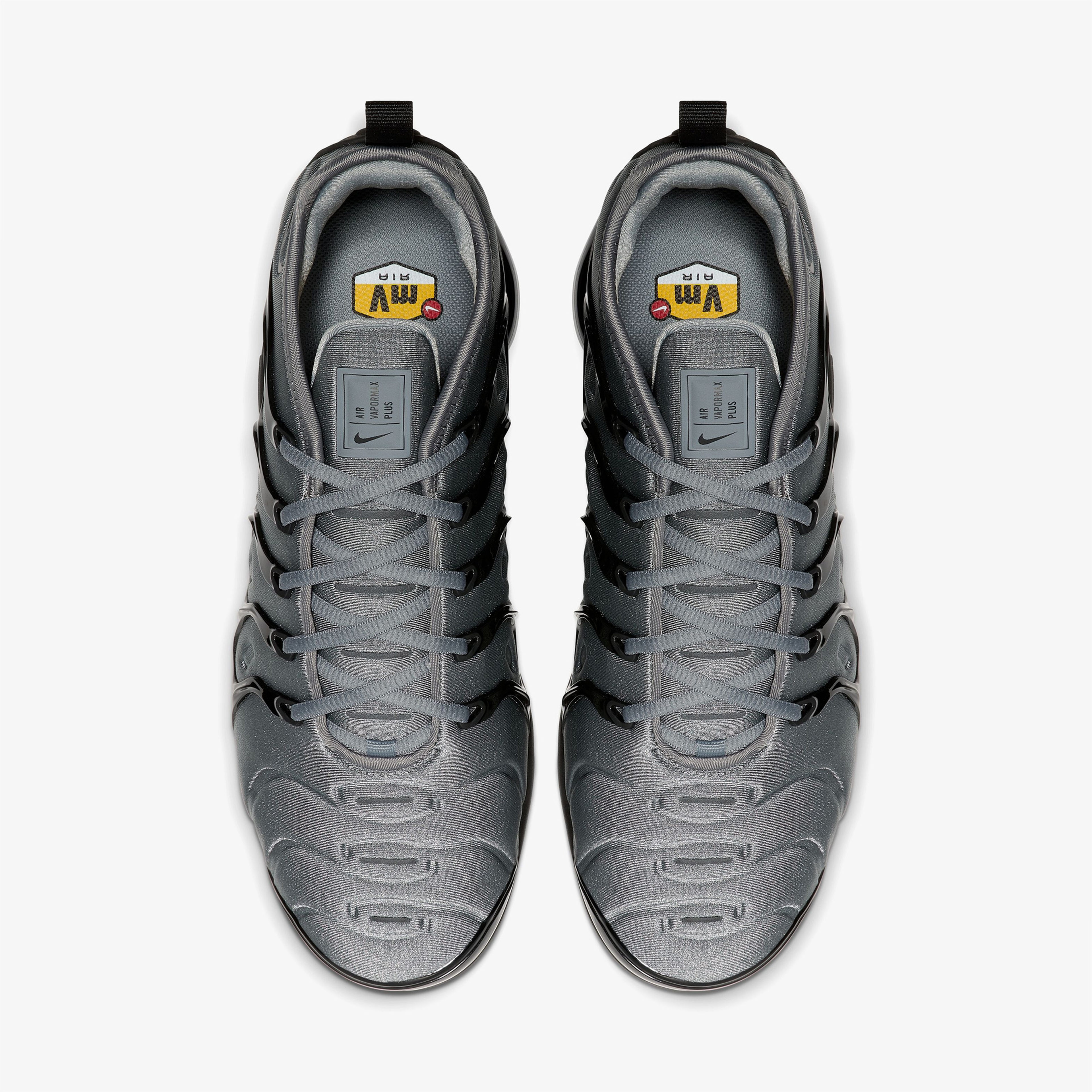 Nike Air VaporMax Plus Erkek Gri Spor Ayakkabı