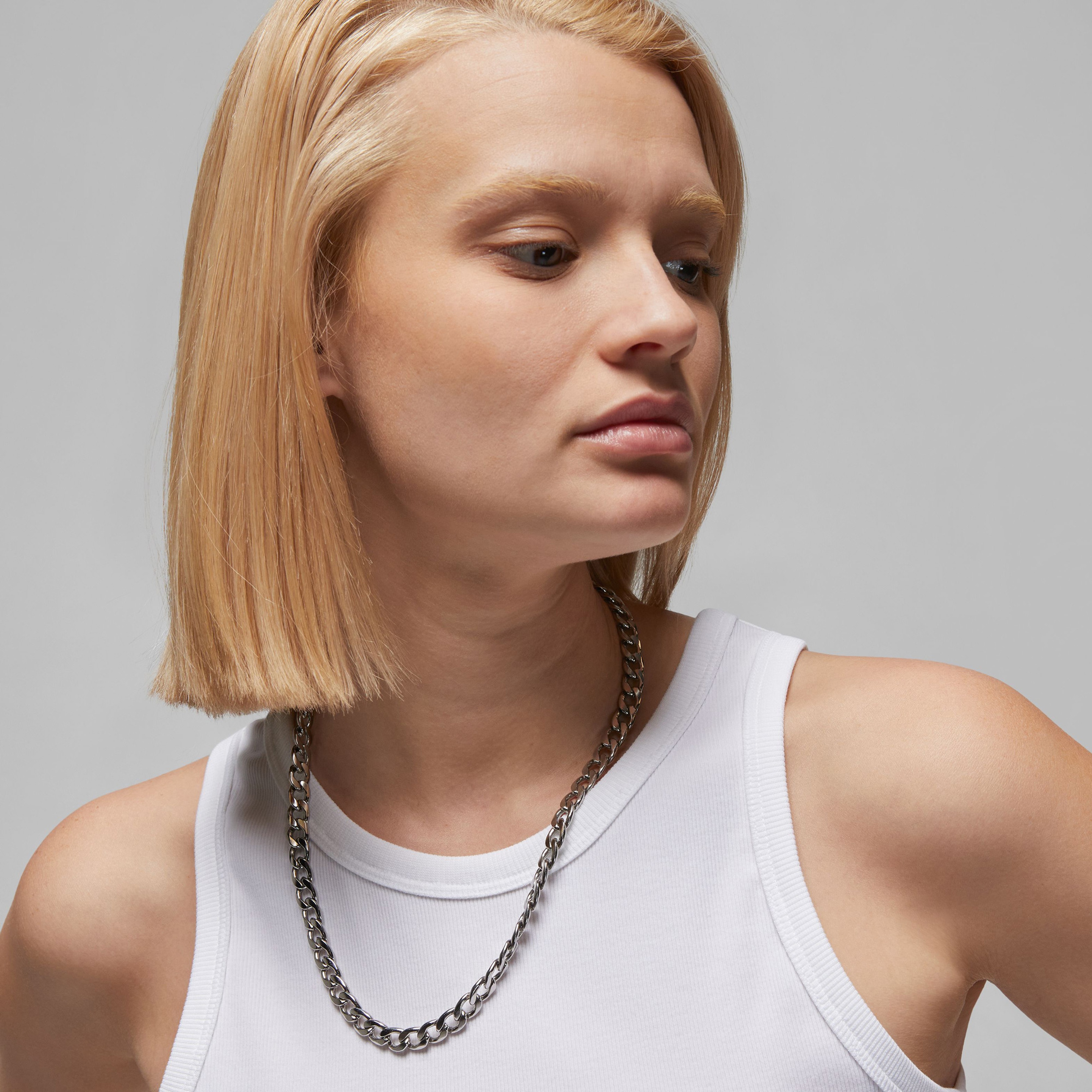 Jordan Tank Core Kadın Beyaz Kolsuz T-Shirt