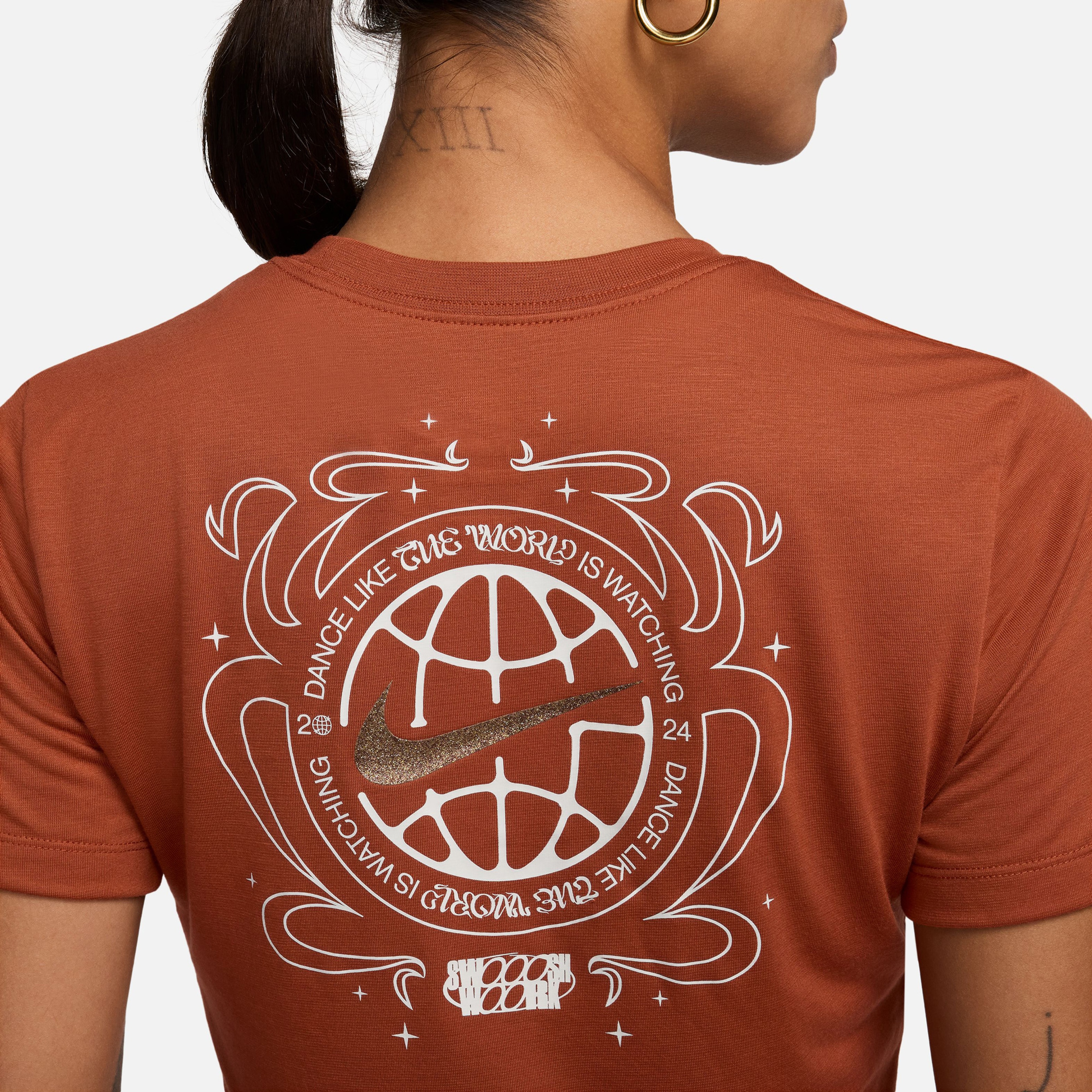 Nike Sportswear Dance Kadın Turuncu T-Shirt