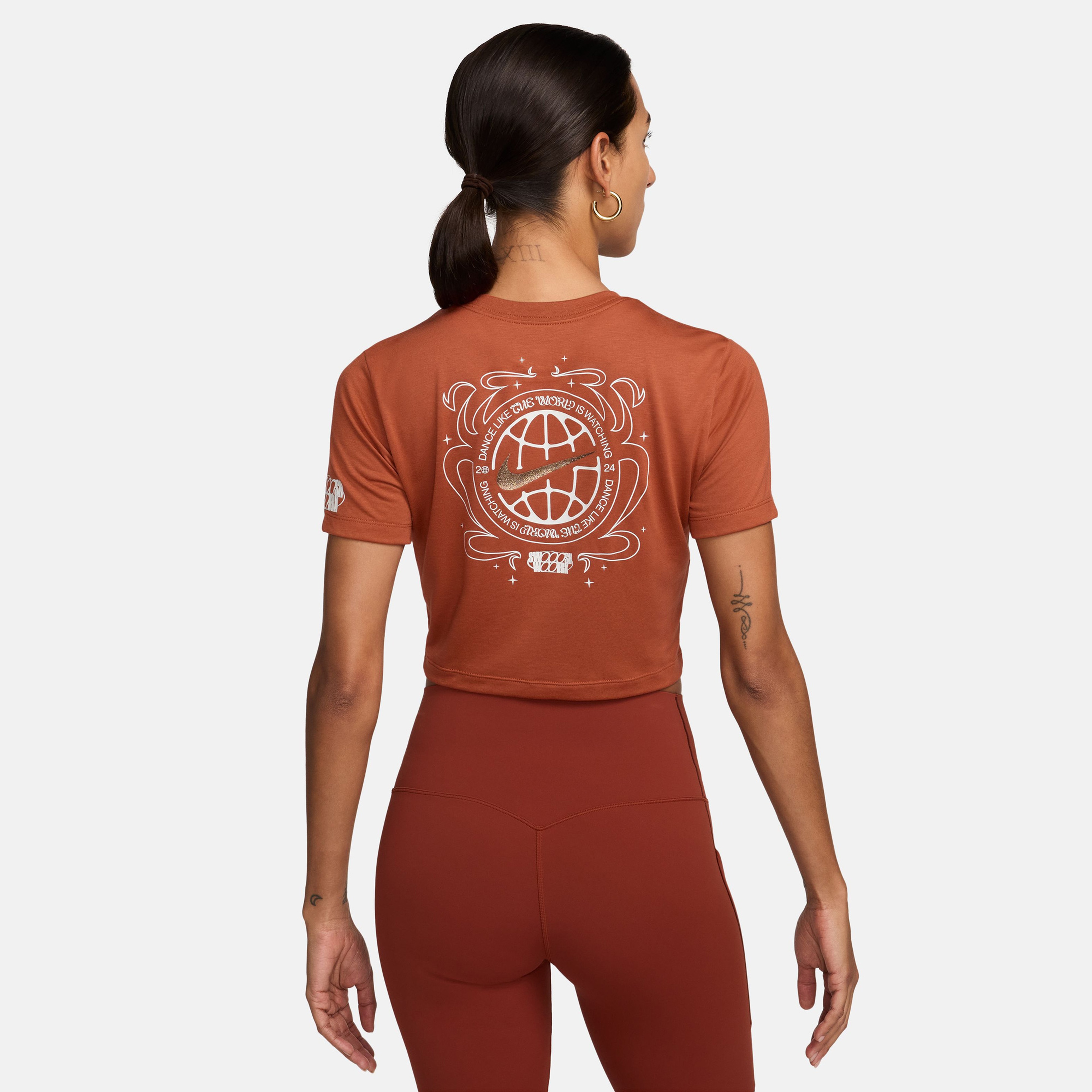 Nike Sportswear Dance Kadın Turuncu T-Shirt