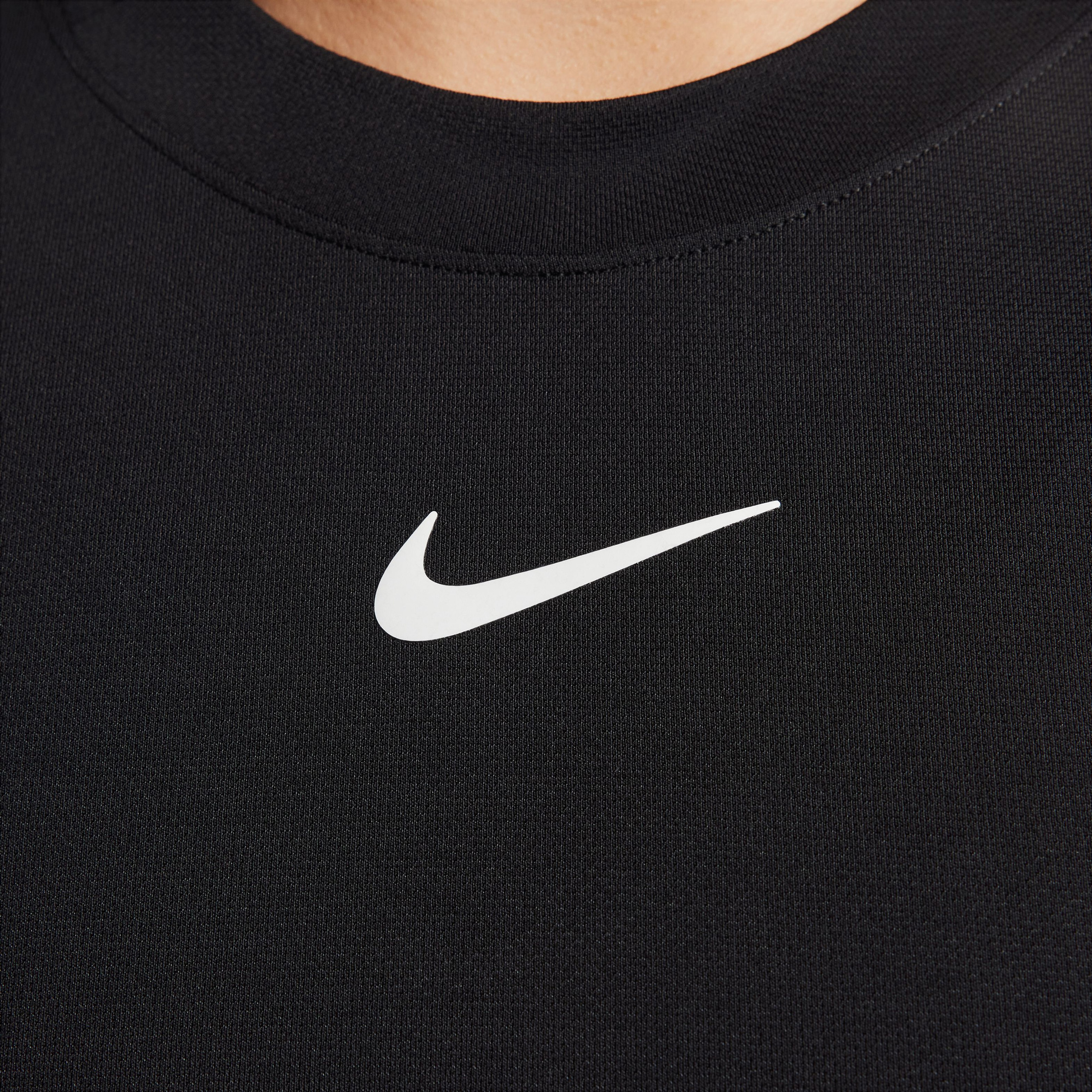 Nike Court Dri-Fit Advantage Kadın Siyah Kolsuz T-Shirt