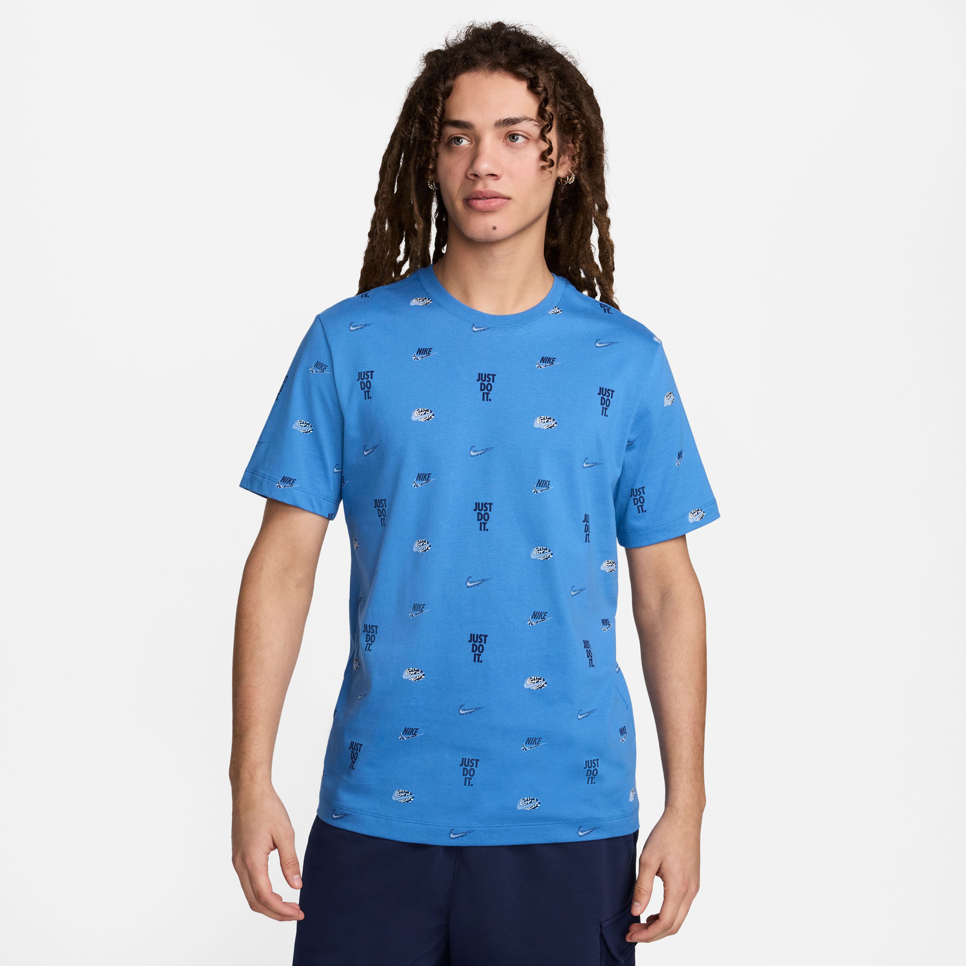 Nike Sportswear All Over Print Erkek Mavi T-Shirt
