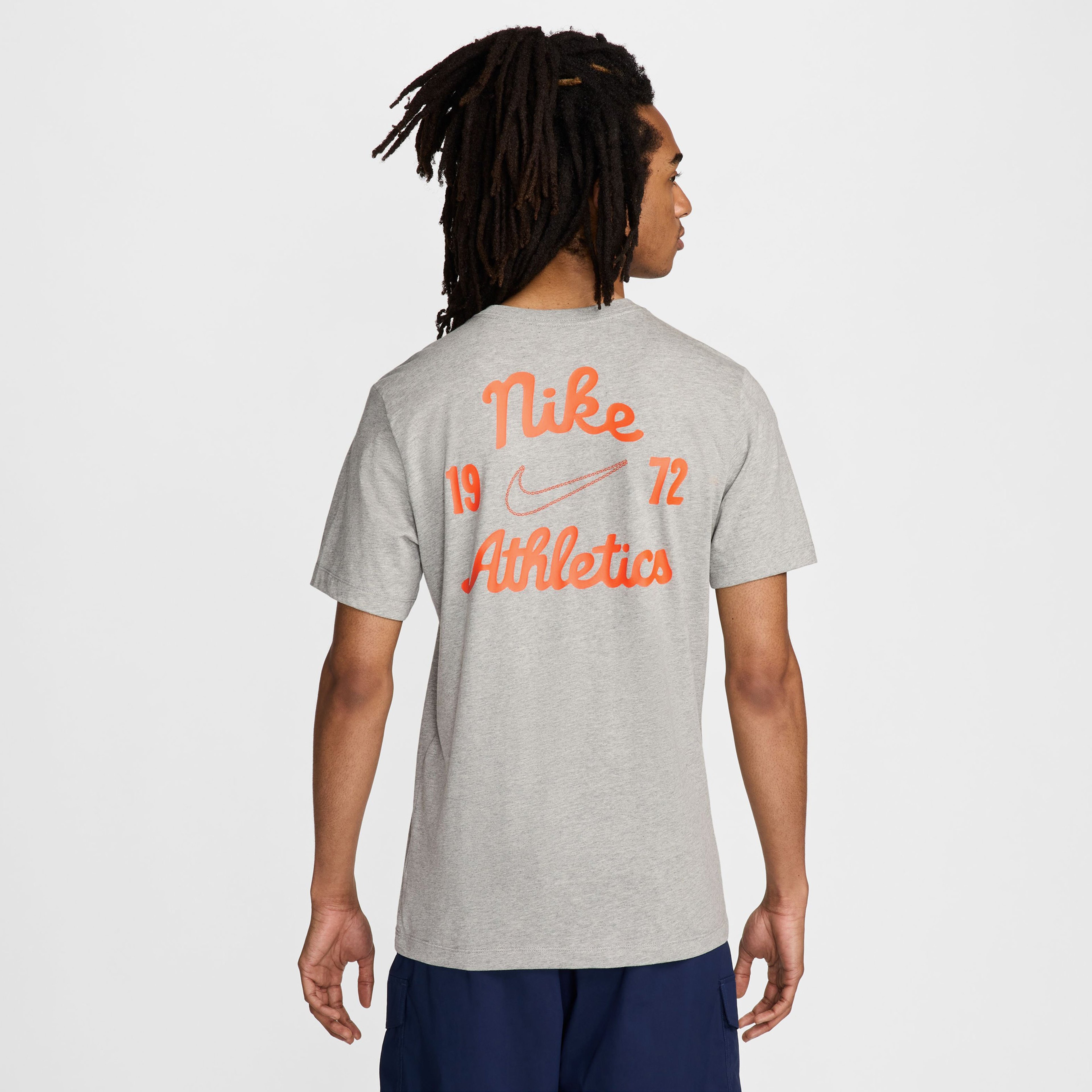 Nike Sportswear Club Erkek Gri T-Shirt