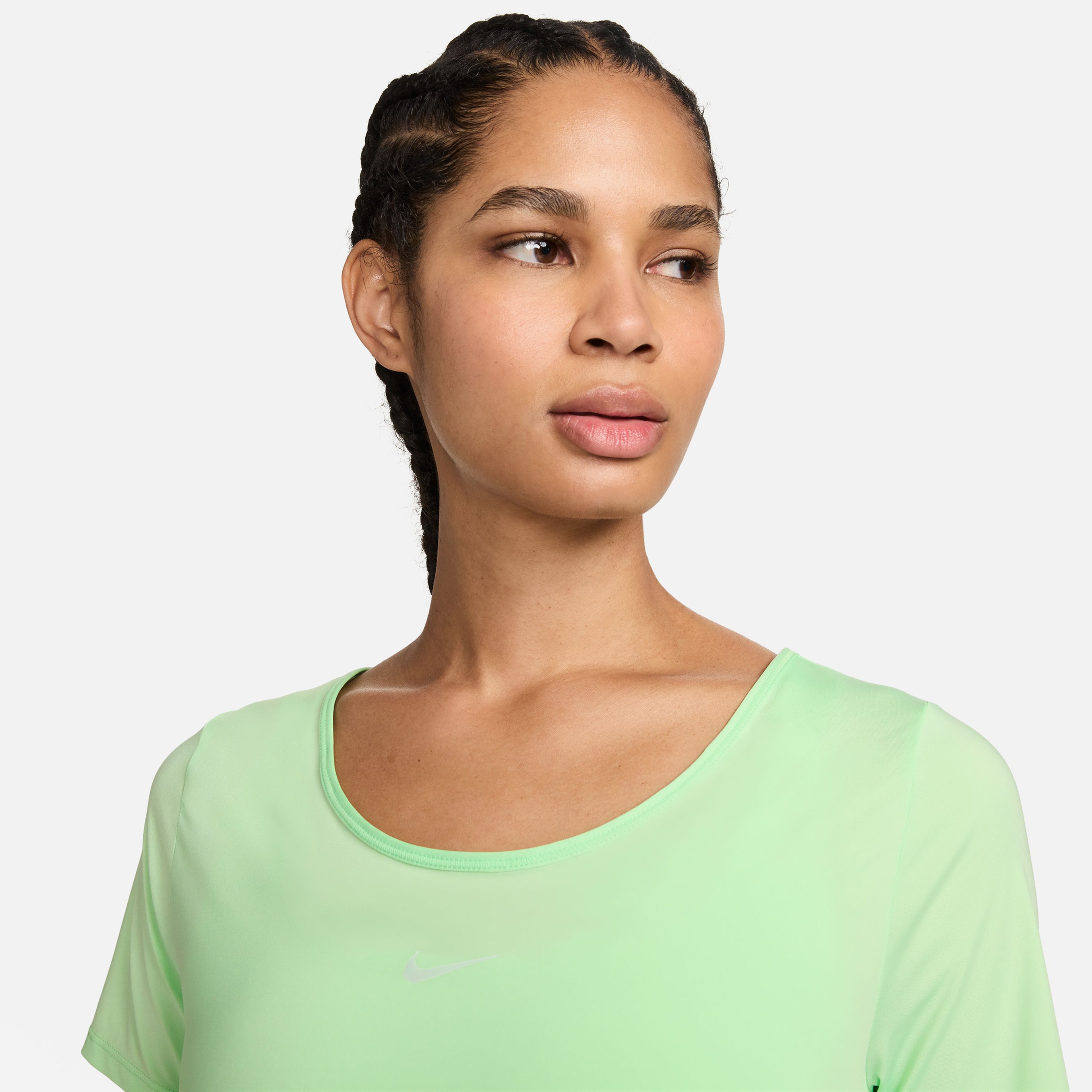 Nike One Classic Kadın Yeşil Top T-Shirt