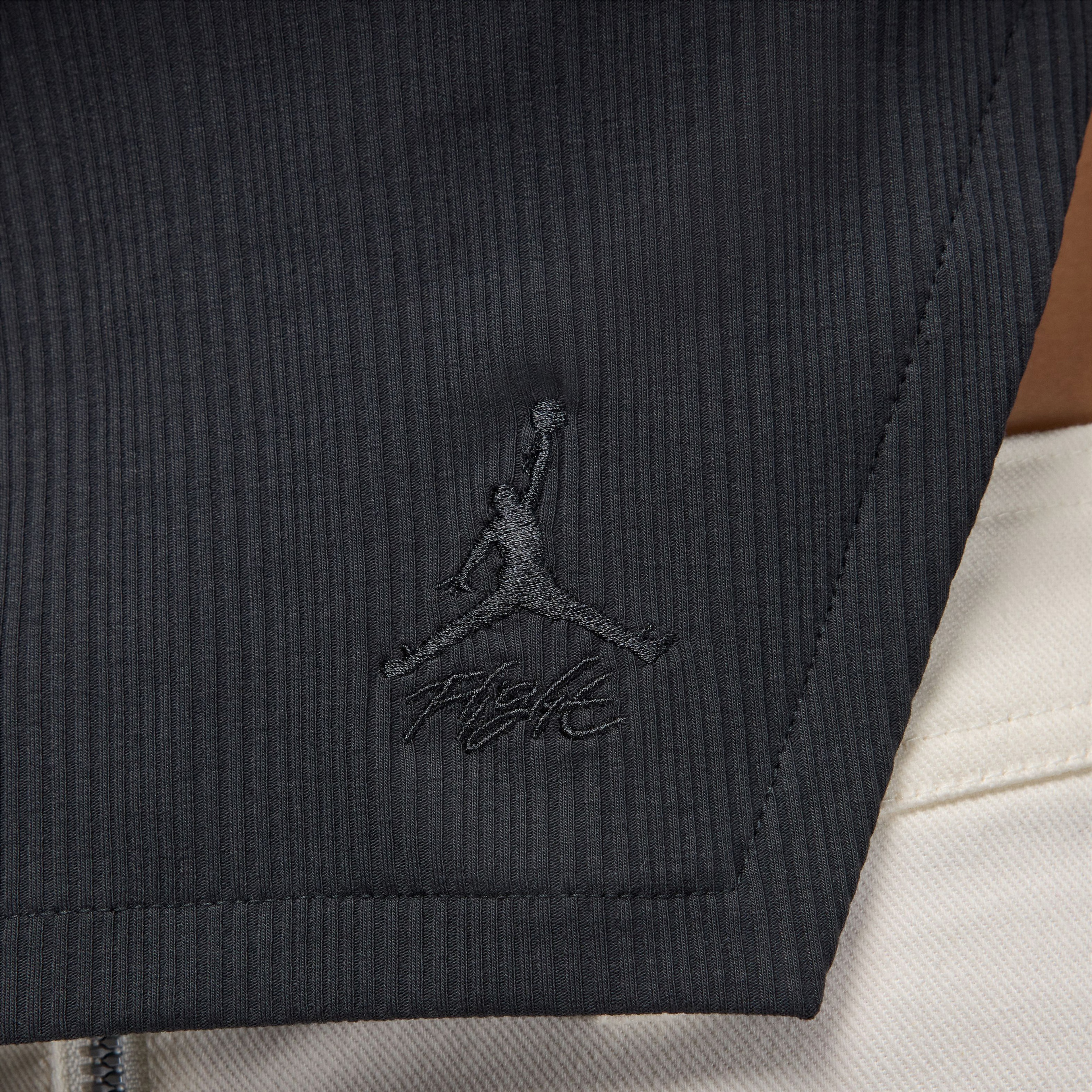 Jordan Kadın Siyah Kolsuz T-Shirt