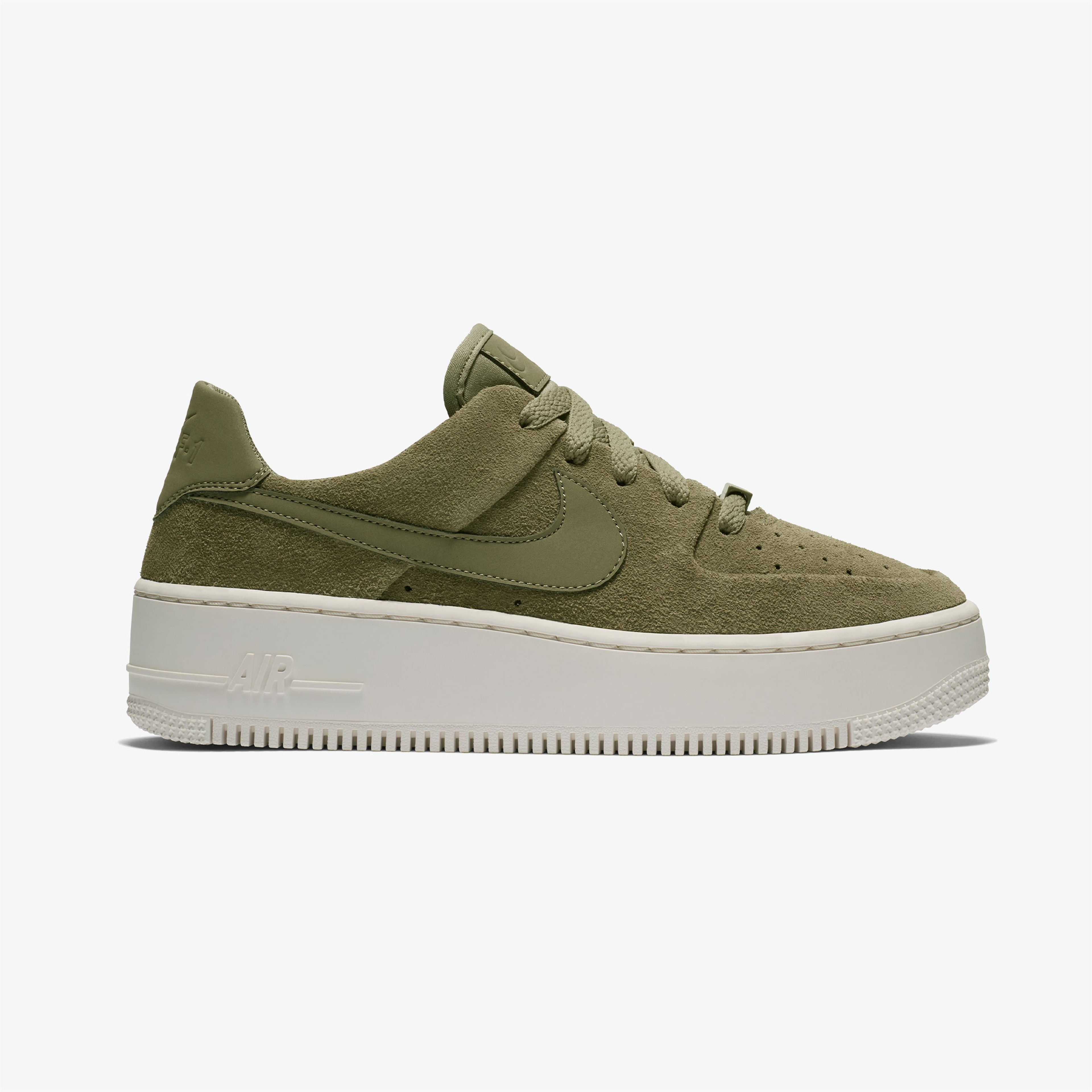 Nike Air Force 1 Sage Low Yeşil Kadın Spor Ayakkabı