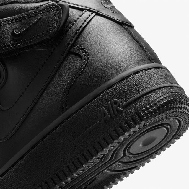 Nike Siyah Nike Air Force 1 Mid LE