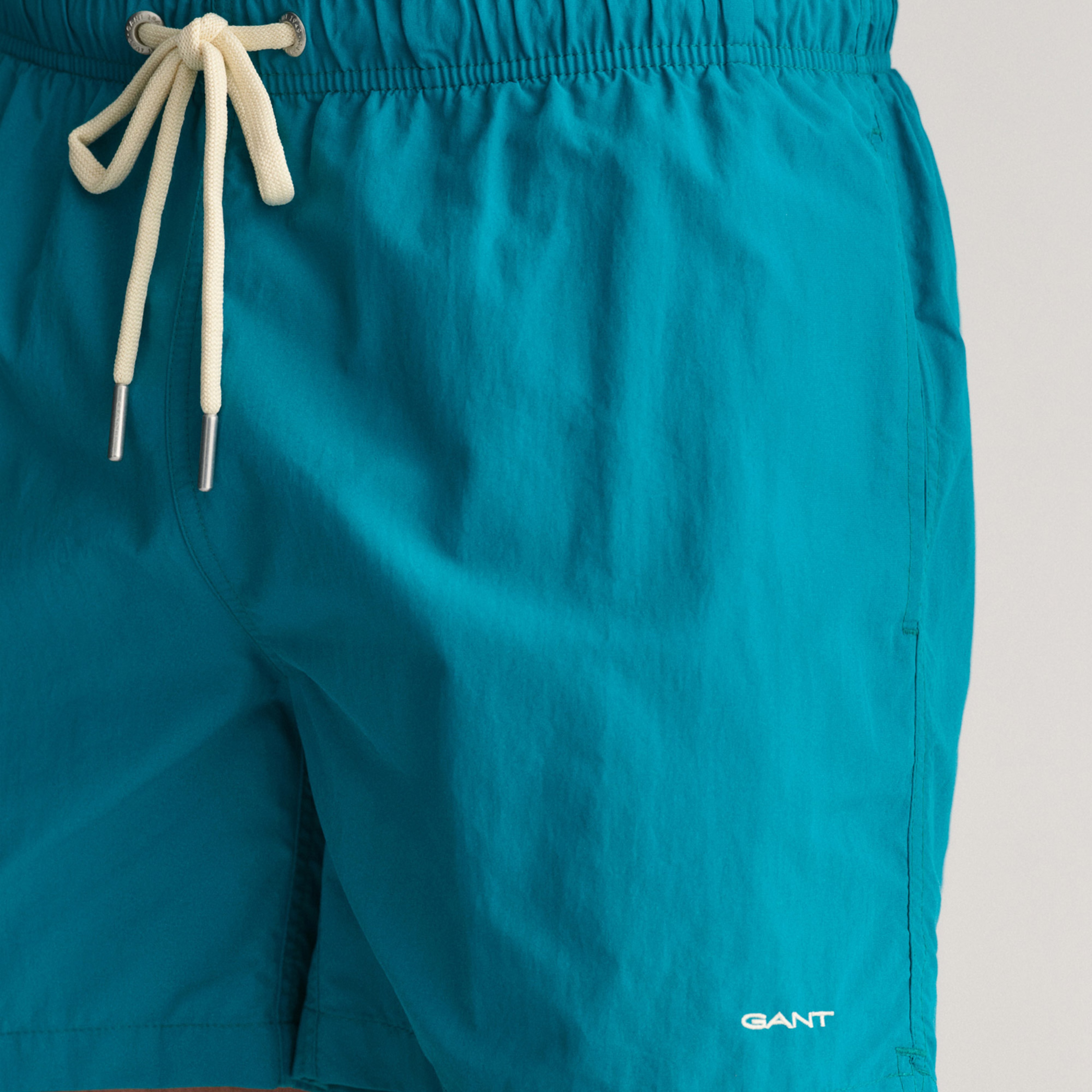 GANT Erkek Mavi Regular Fit Logolu Mayo Şort