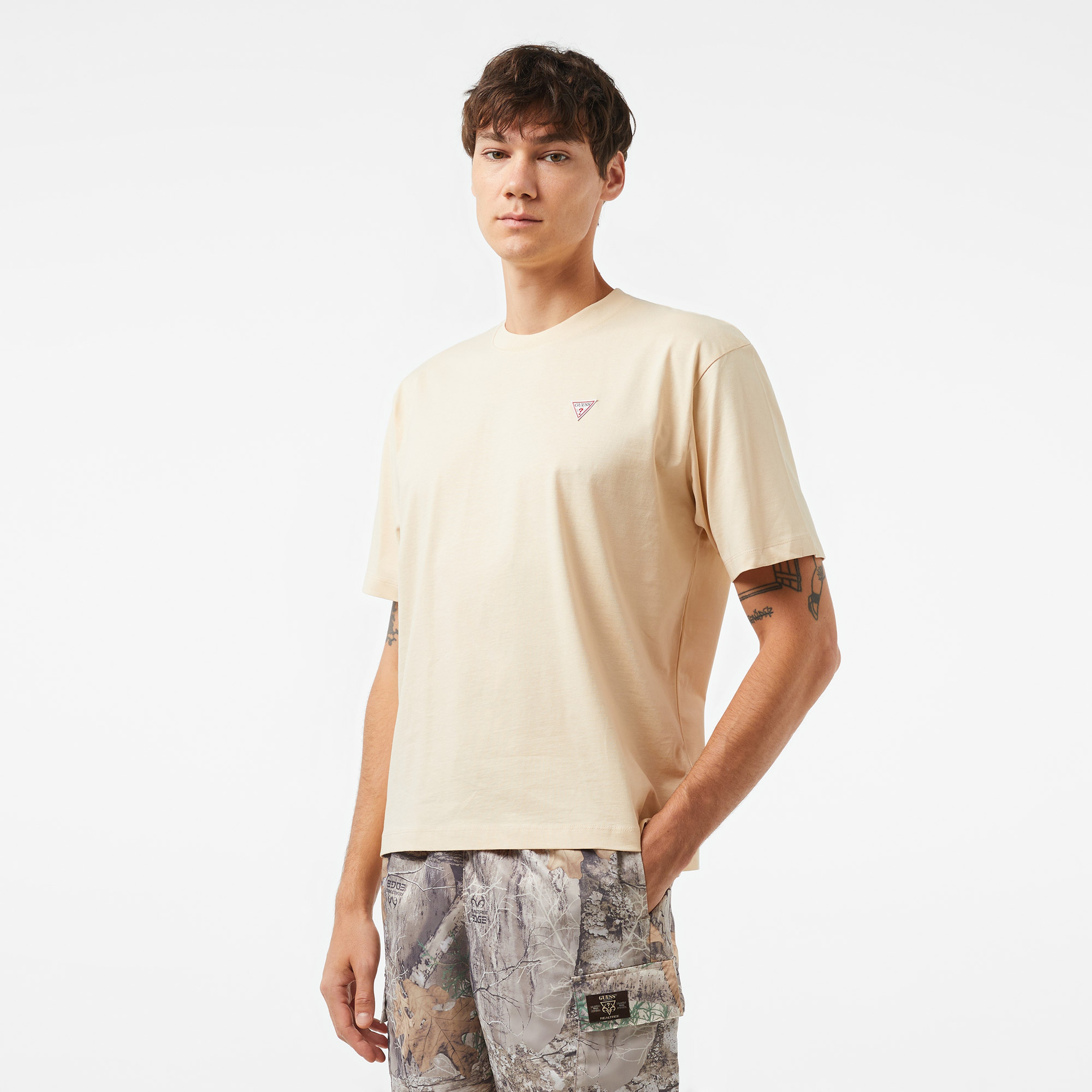 Guess Erkek Bej T-Shirt