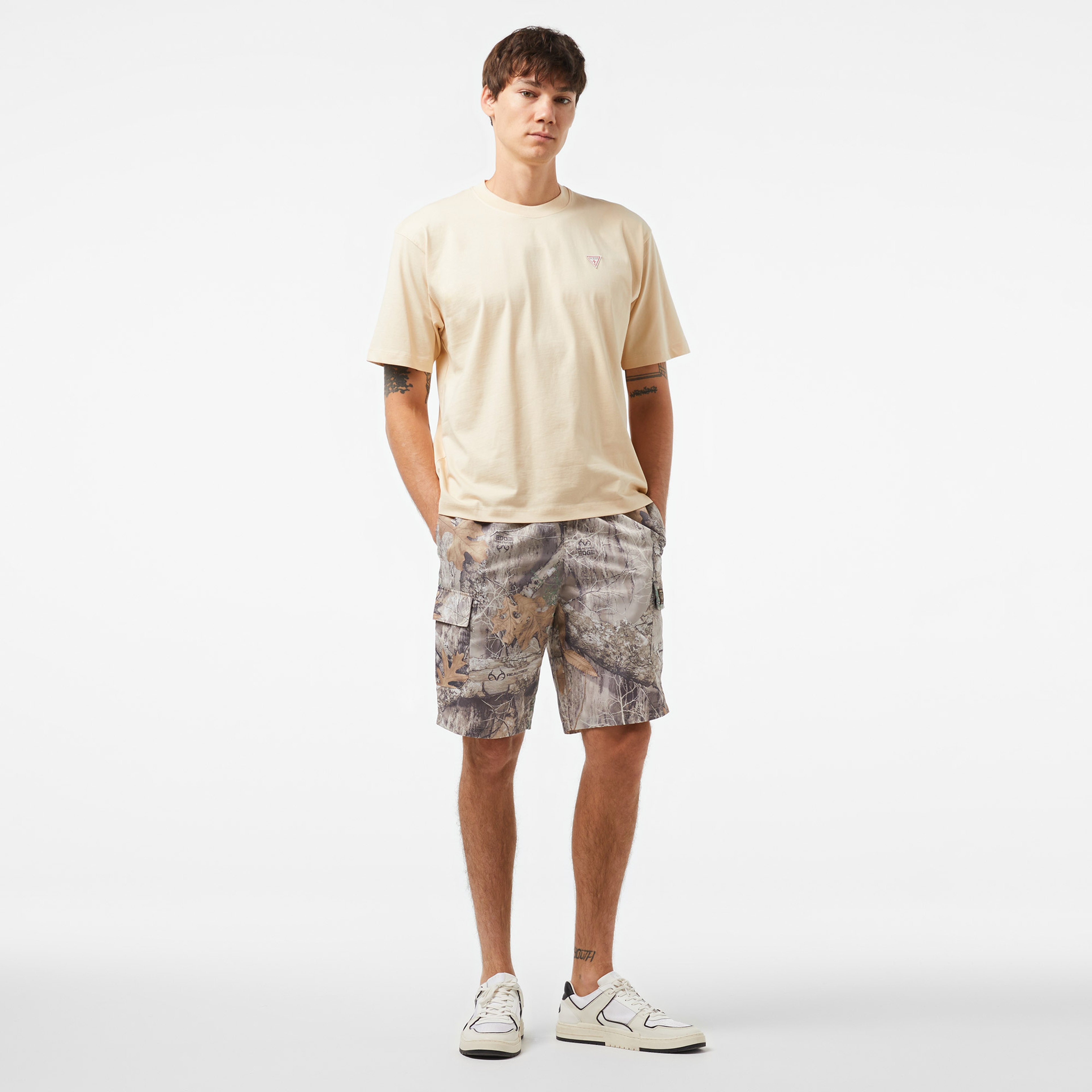 Guess Erkek Bej T-Shirt