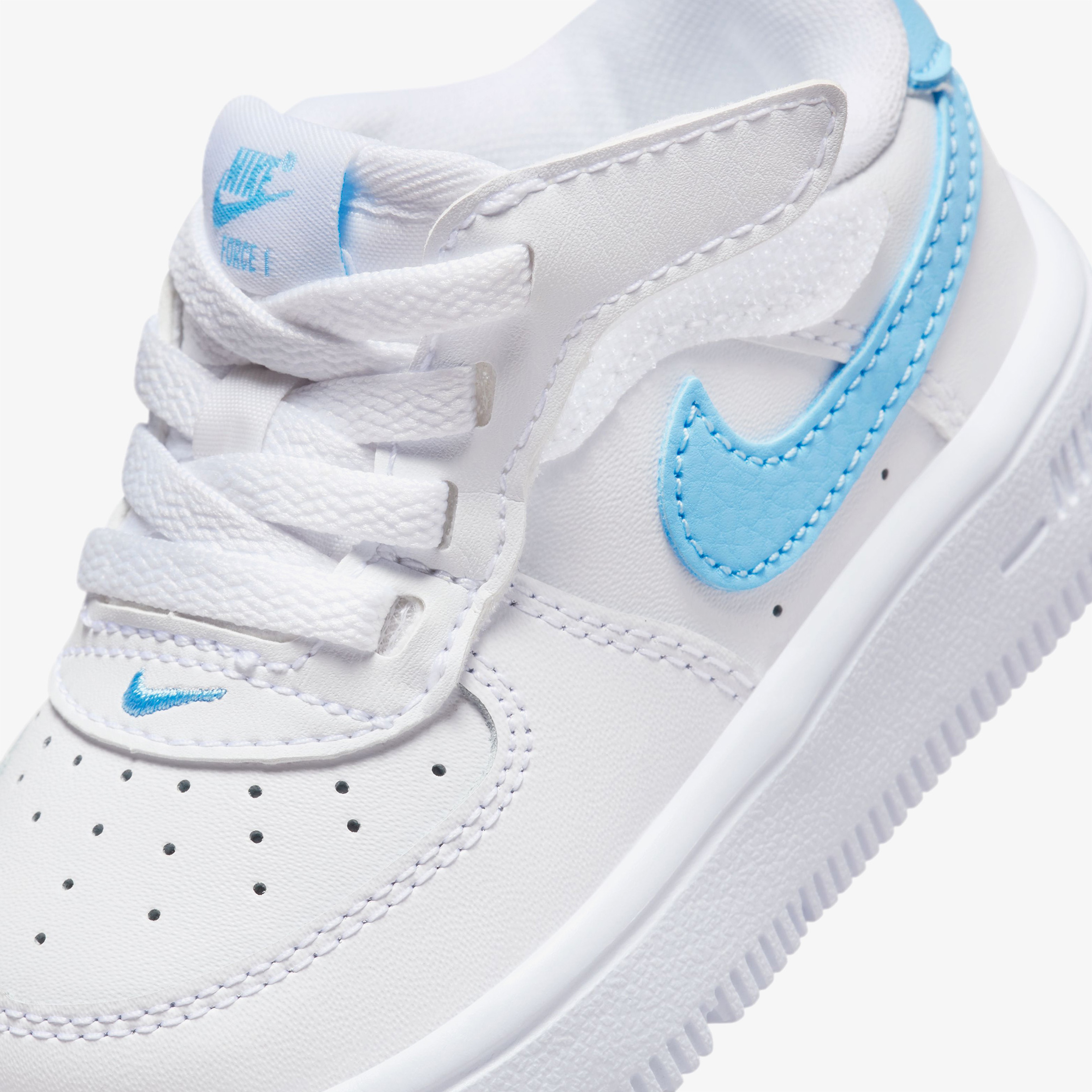 Nike Force 1 Low EasyOn Çocuk Beyaz Spor Ayakkabı