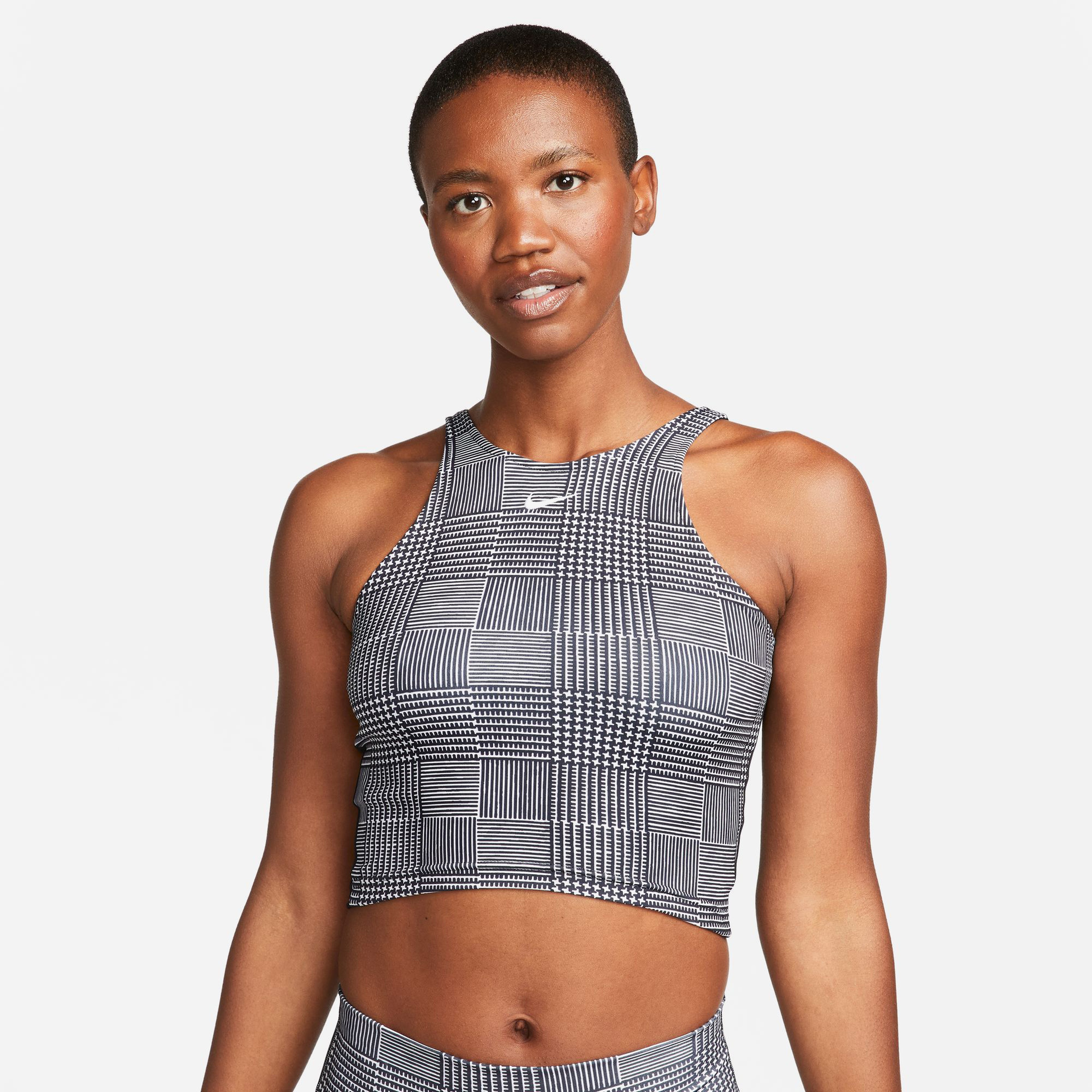 Nike Yoga Dri-FIT Crop Tank Kadın Siyah Kolsuz T-Shirt