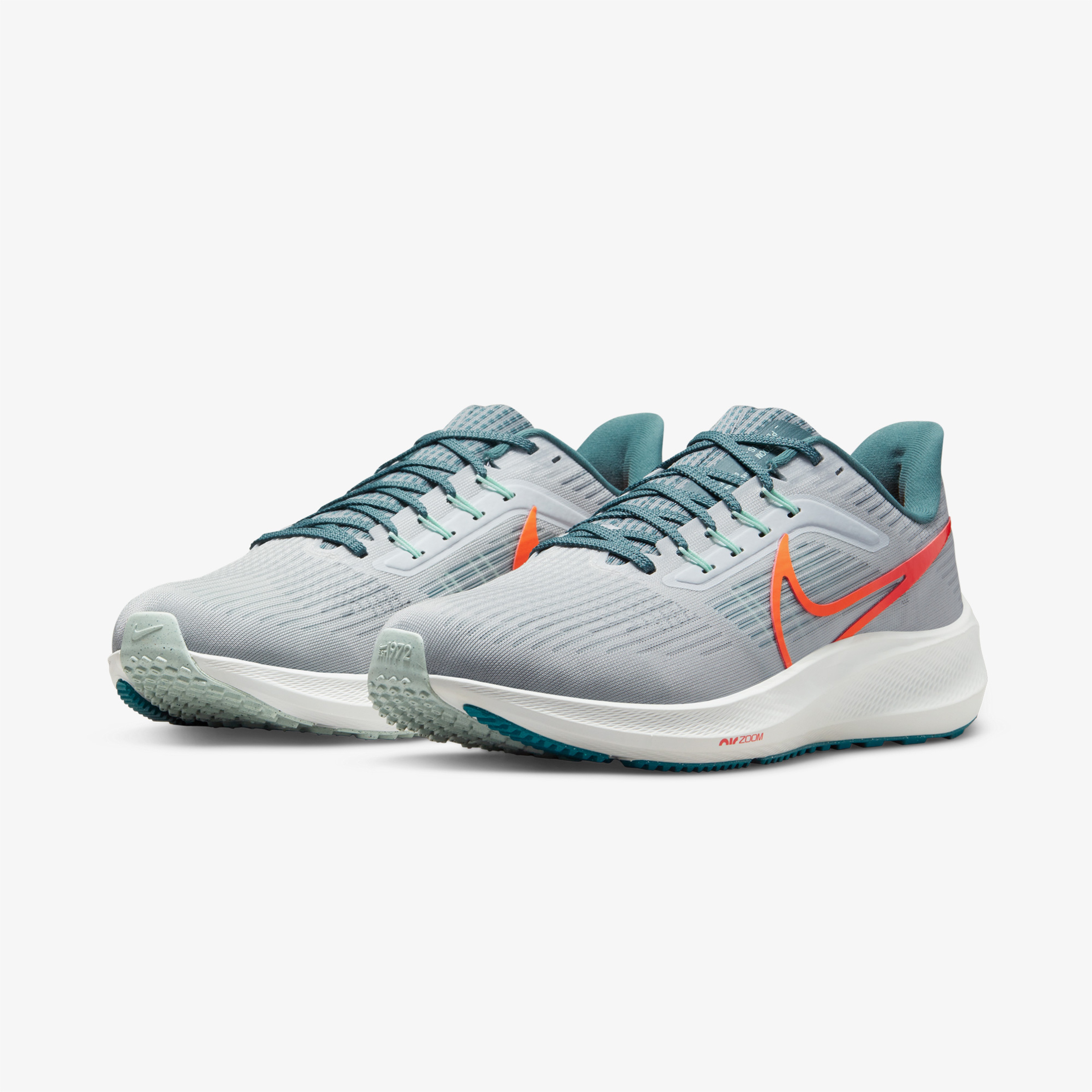 Nike Air Zoom Pegasus 39 Erkek Gri Spor Ayakkabı