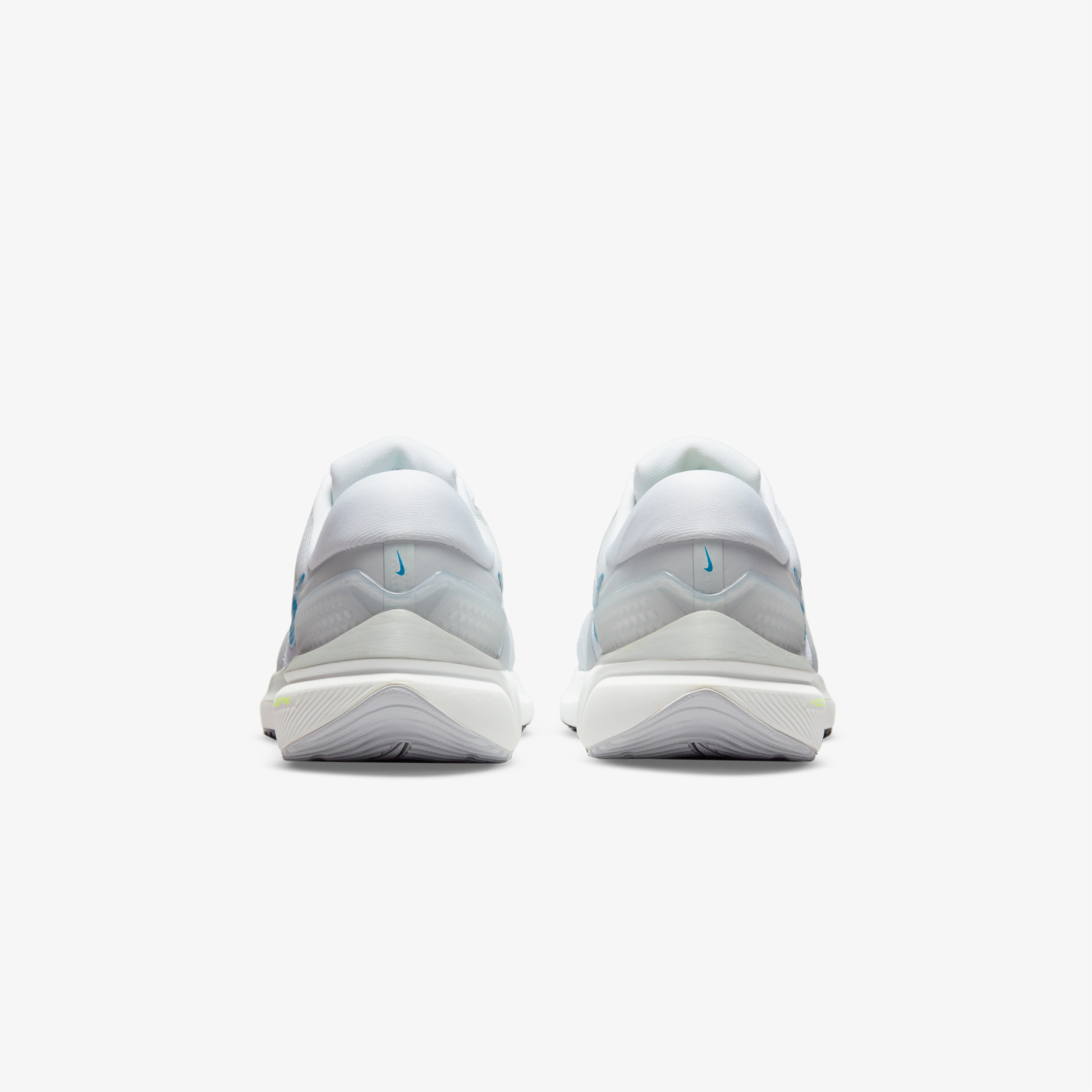 Nike Air Zoom Vomero 16 Erkek Beyaz Spor Ayakkabı