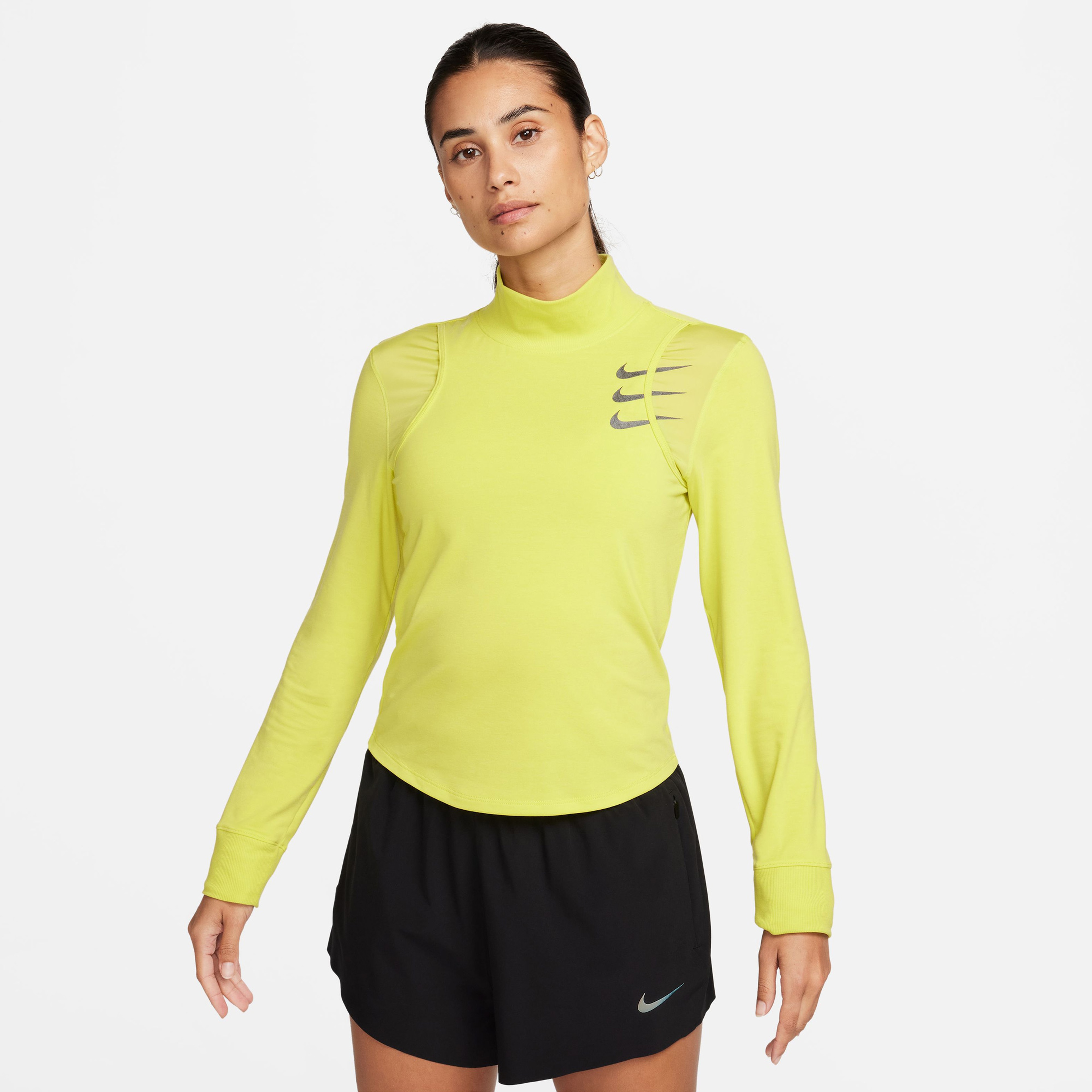 Nike Dri-FIT Adventure Running Division Kadın Yeşil Uzun Kollu T-Shirt