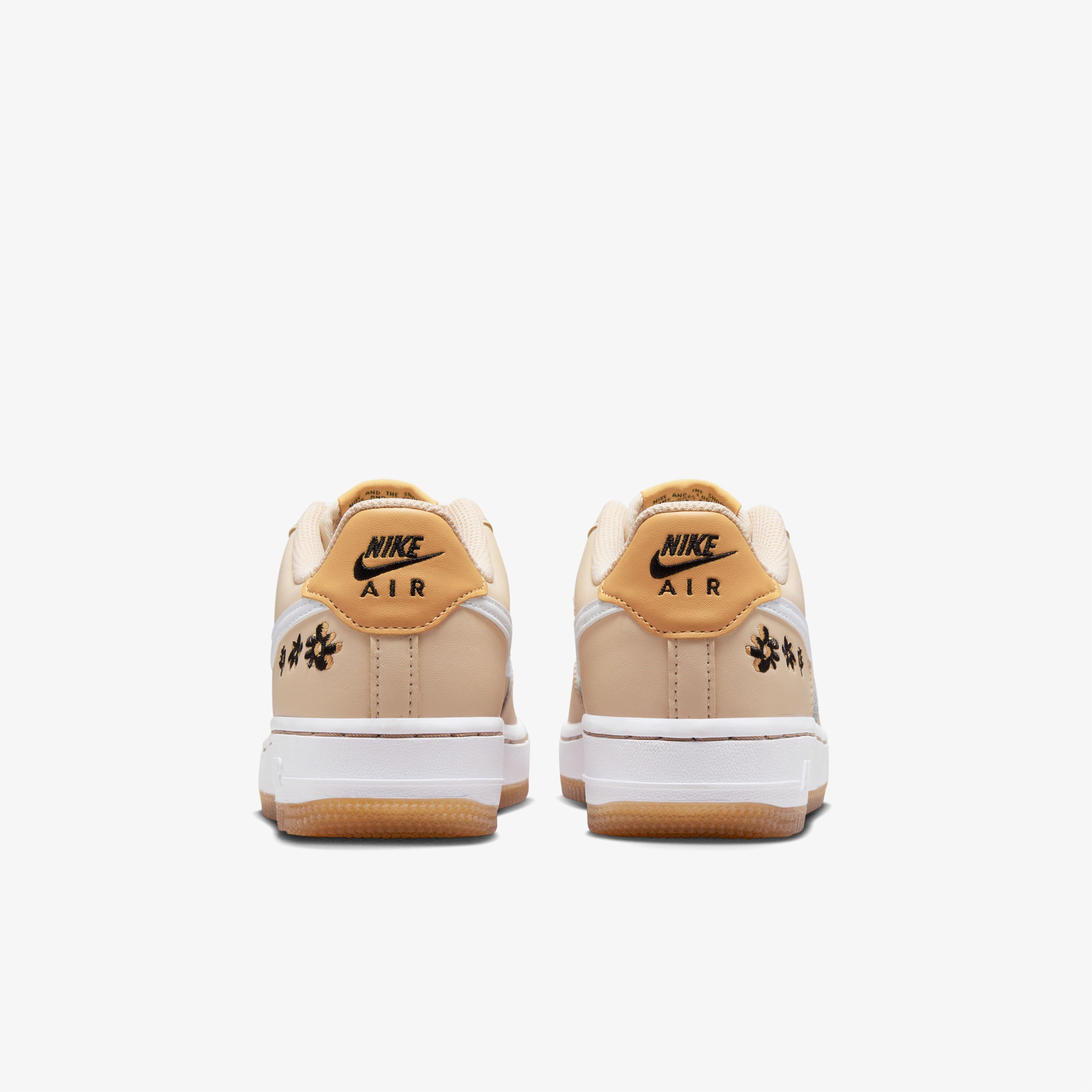 Nike Air Force 1 SE Genç Bej Spor Ayakkabı
