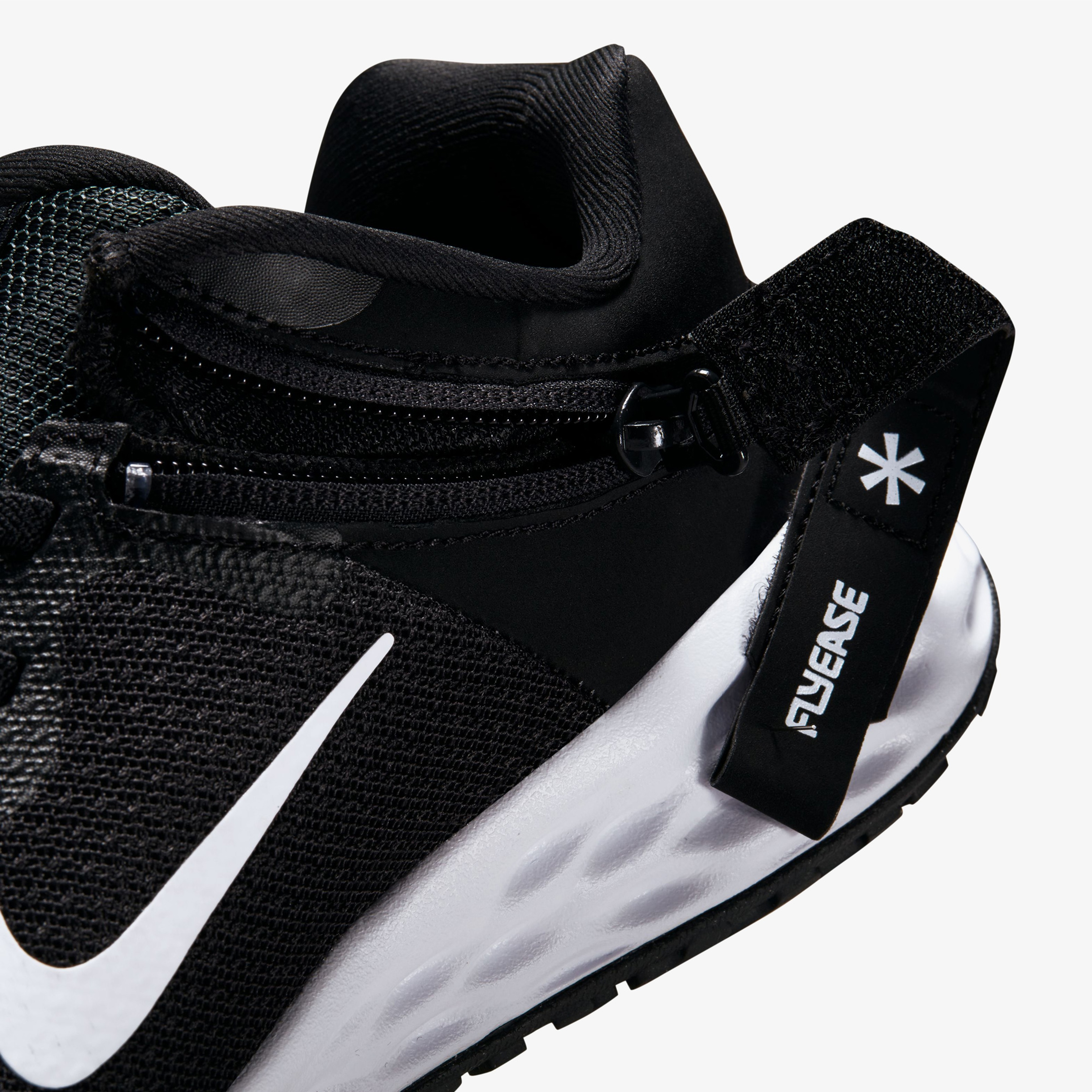 Nike Revolution 6 FlyEase Çocuk Siyah Spor Ayakkabı