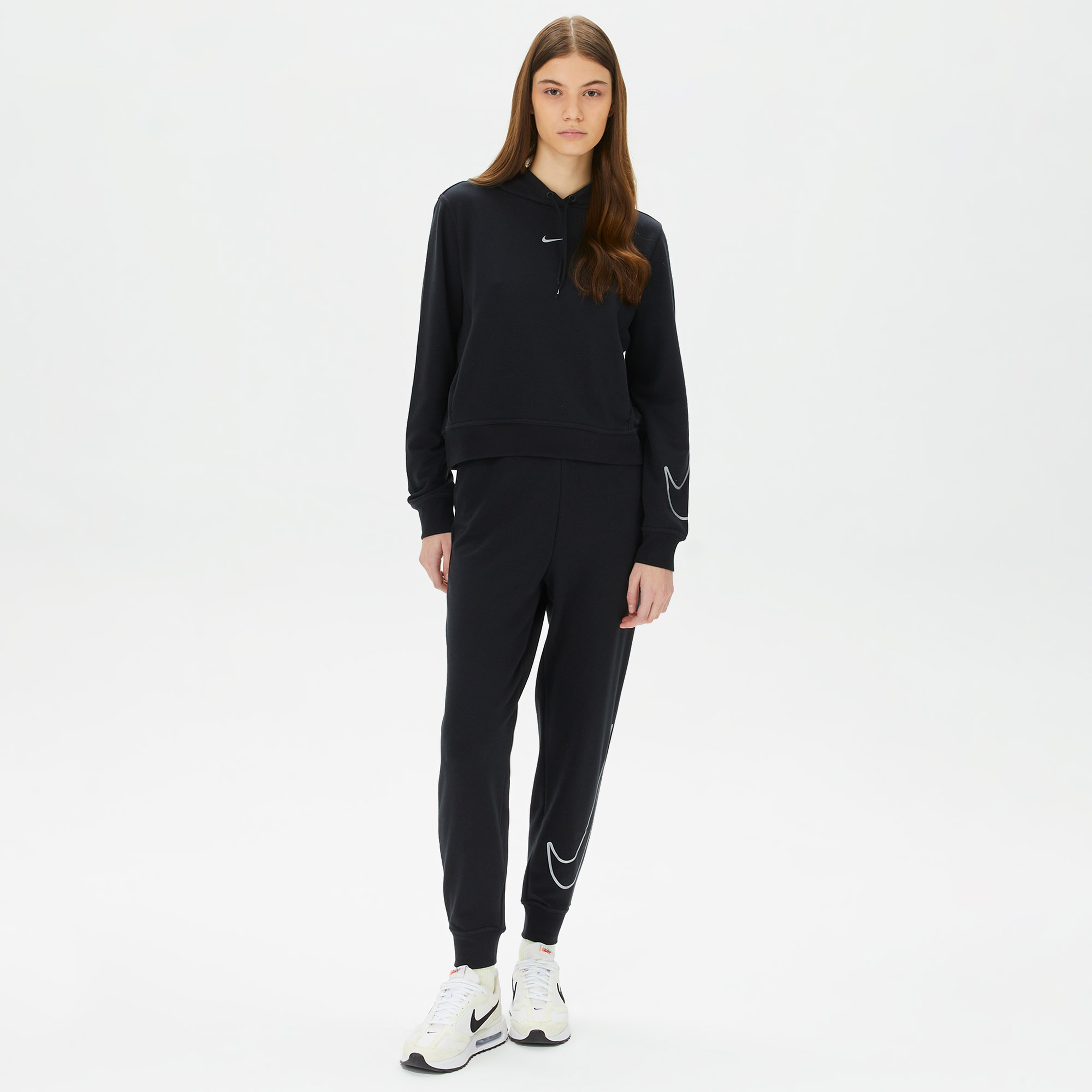 Nike Dri-FIT One Hoodie Kadın Siyah Sweatshirt