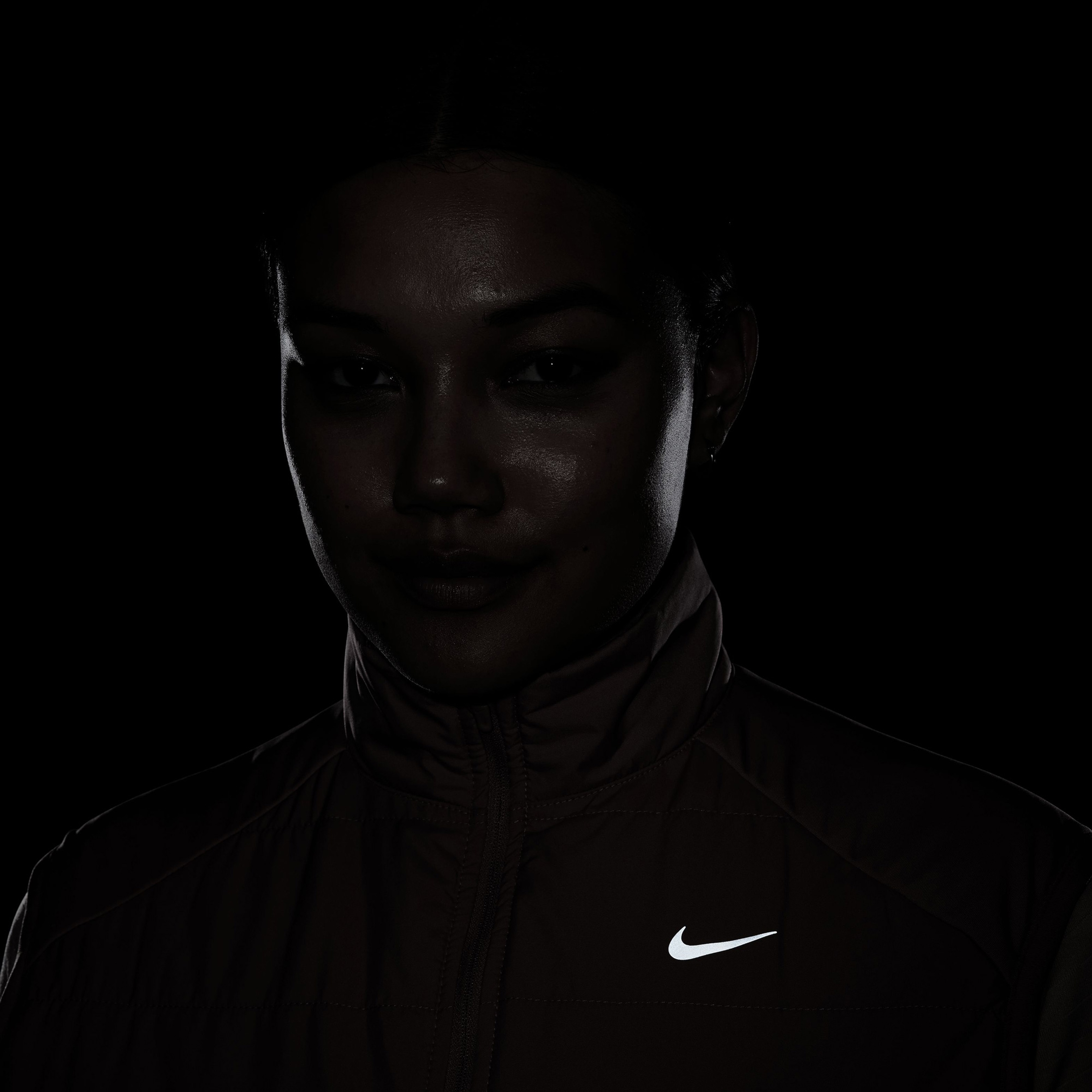 Nike Therma-FIT Swift Kadın Pembe Yelek