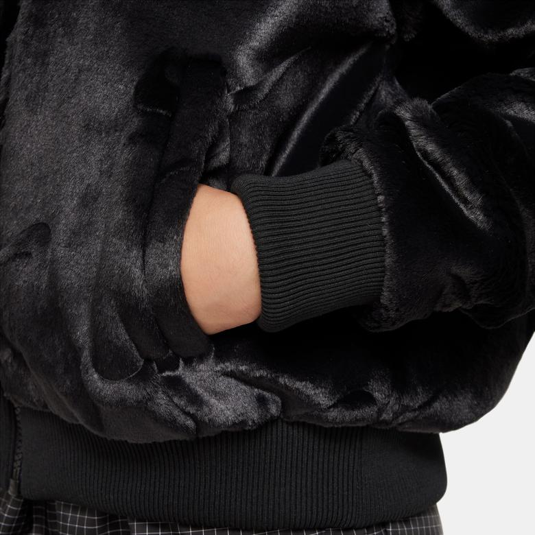 Nike Sportswear Çocuk Siyah Ceket