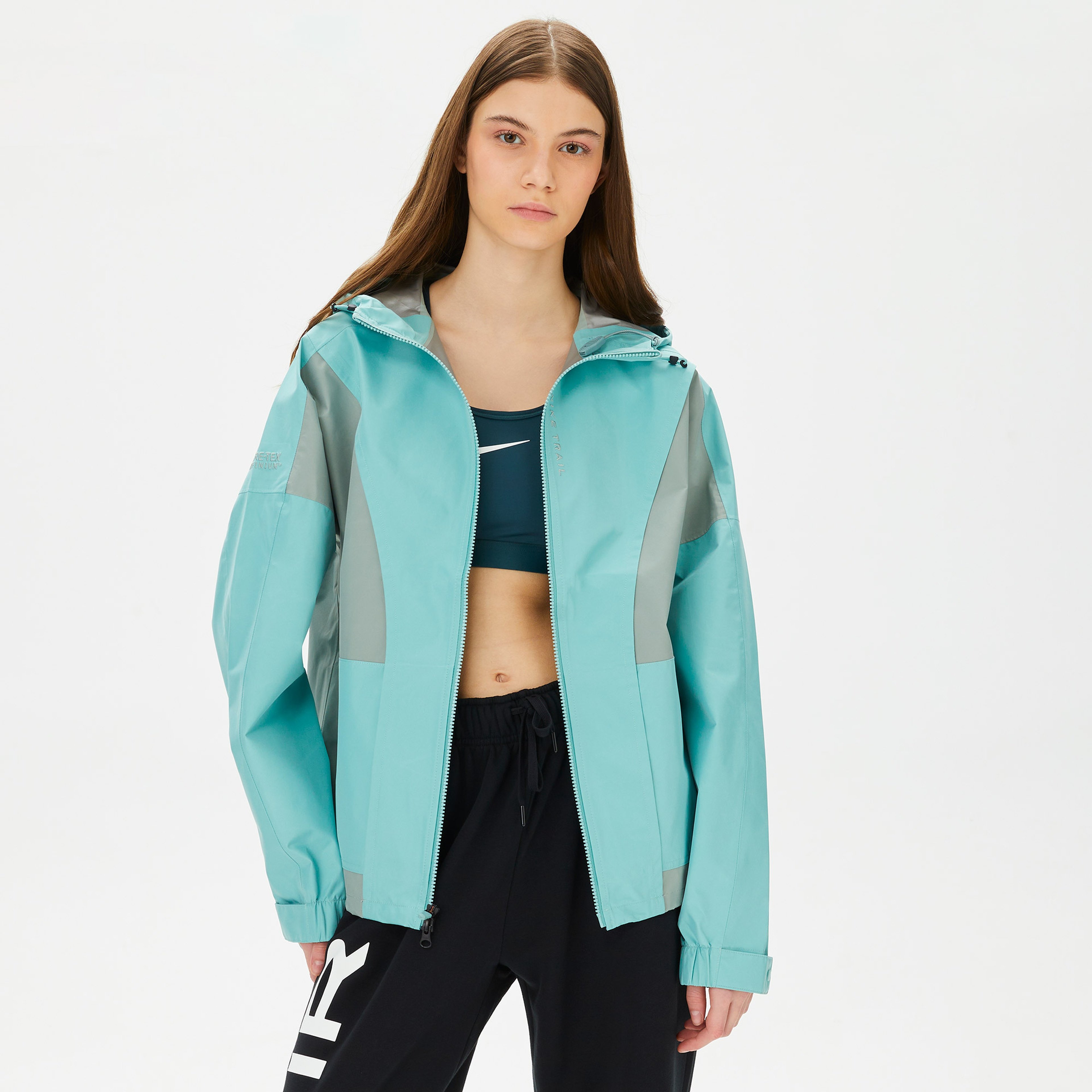 Nike Trail Grtx Infinium Kadın Yeşil Ceket