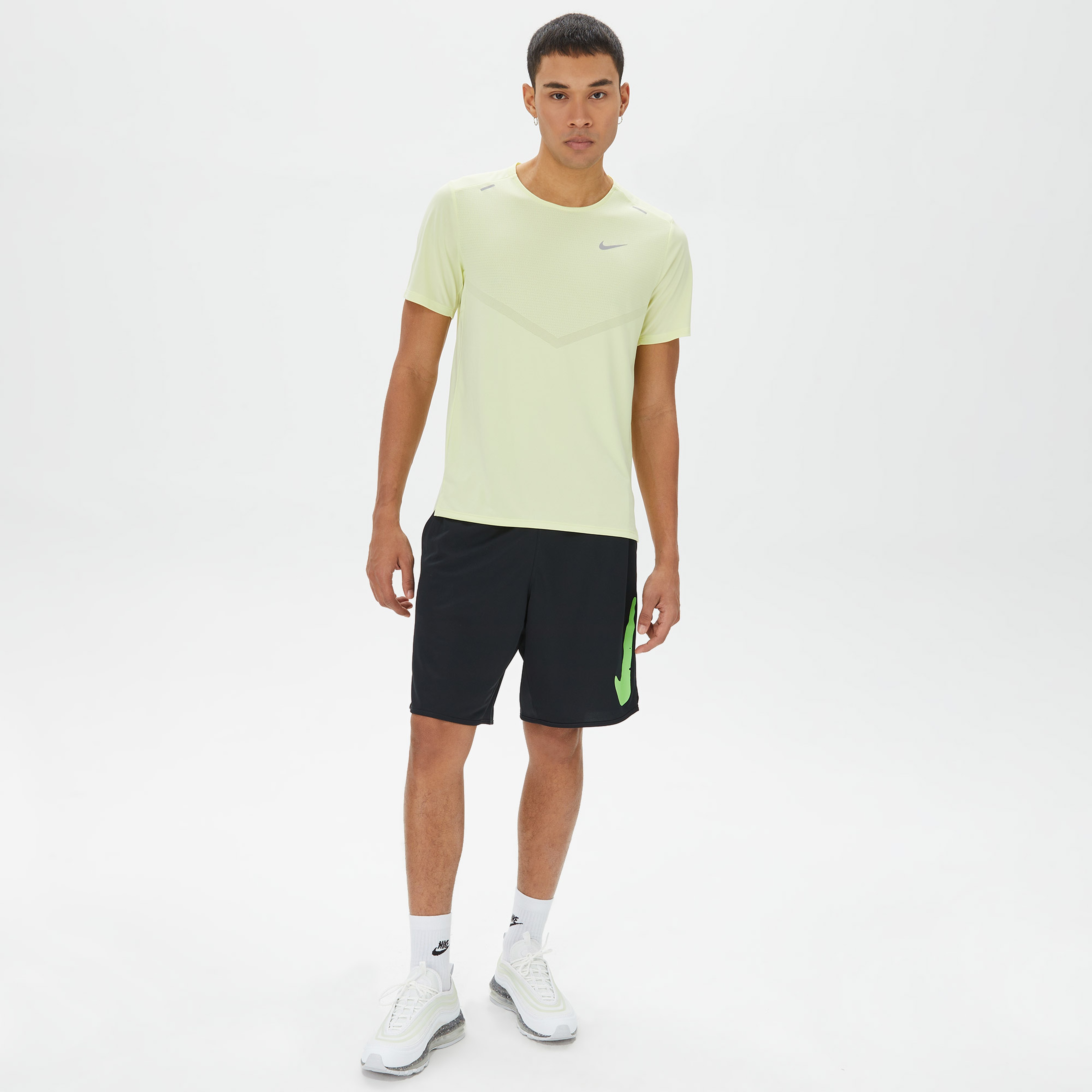 Nike Dri-FIT S72 Totality Knit Erkek Siyah Şort